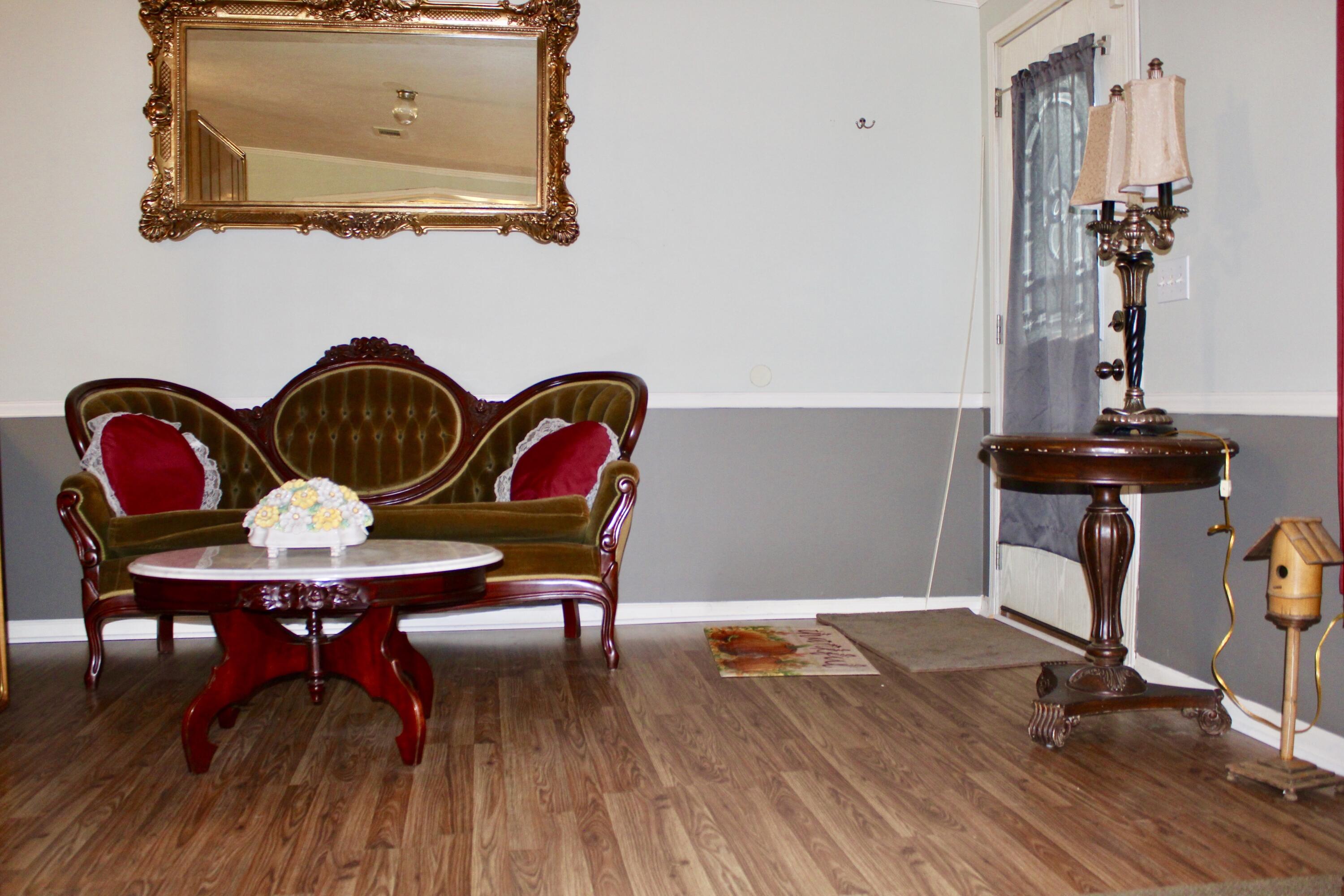 HOLLY GROVE SOUTH - Residential