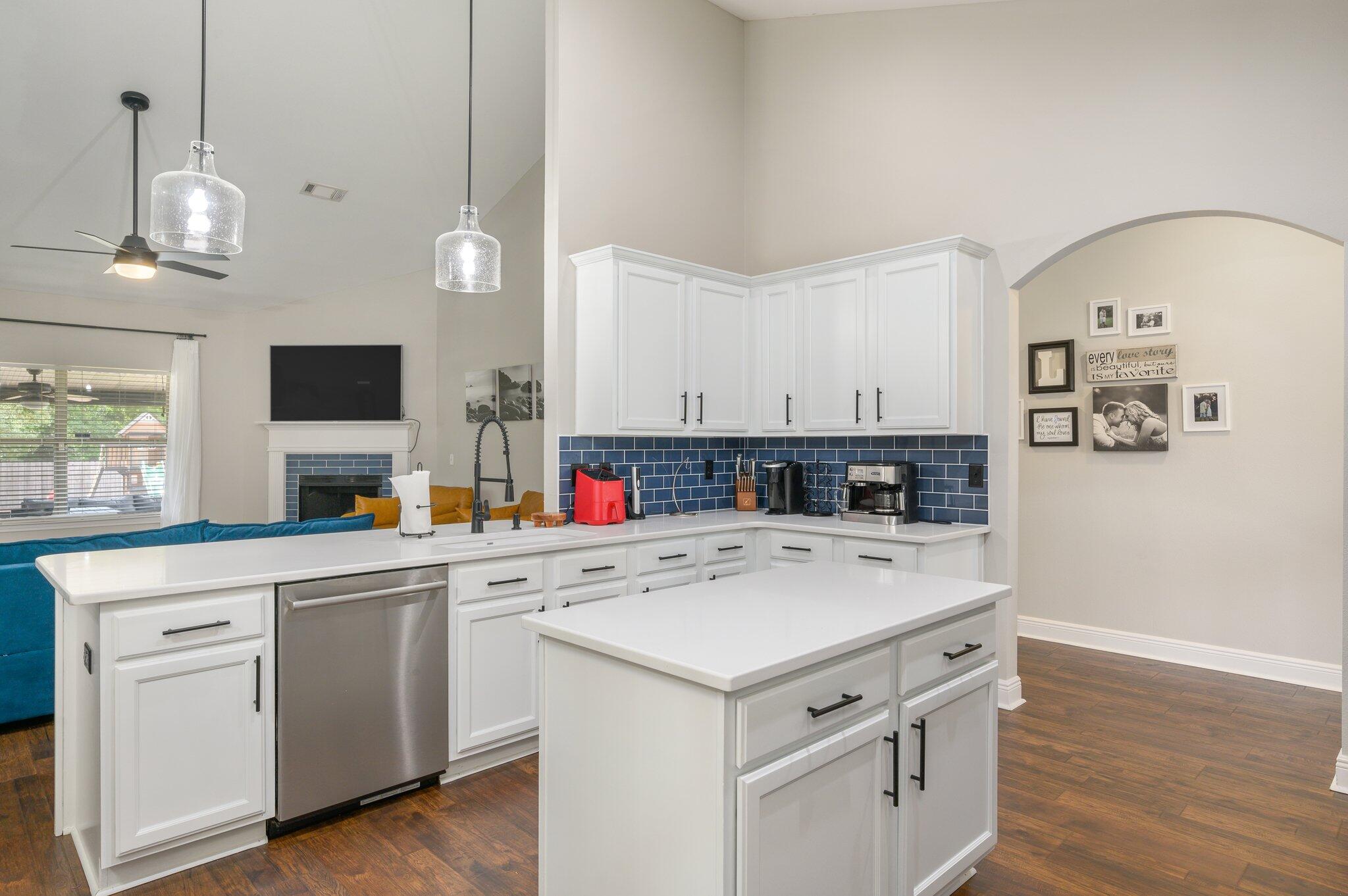 TREASURE ISLE ESTATES - Residential