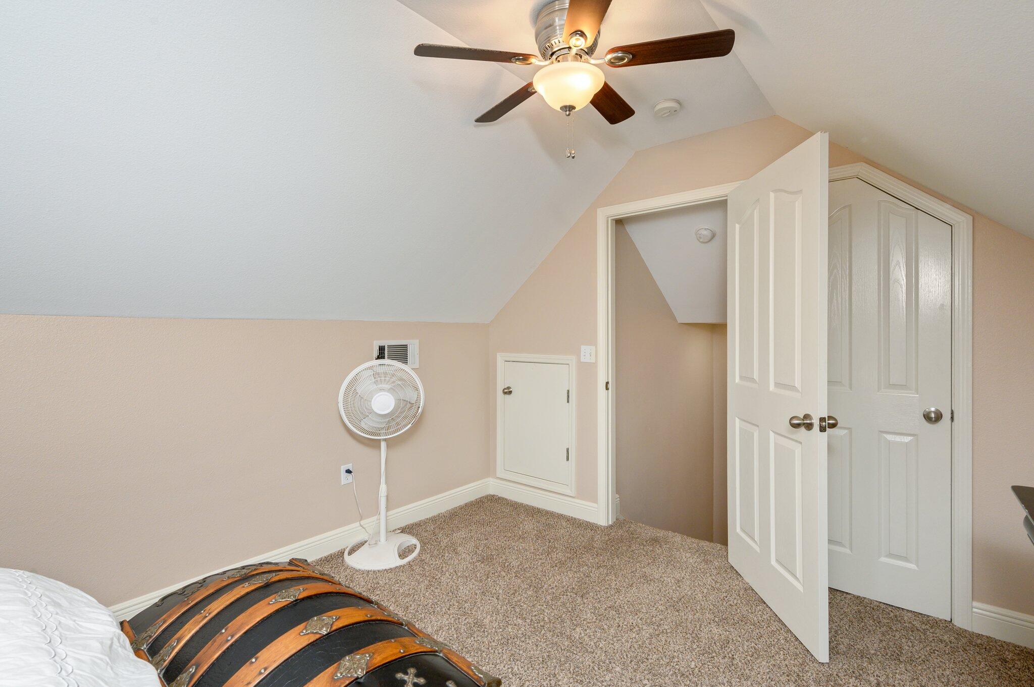 TREASURE ISLE ESTATES - Residential