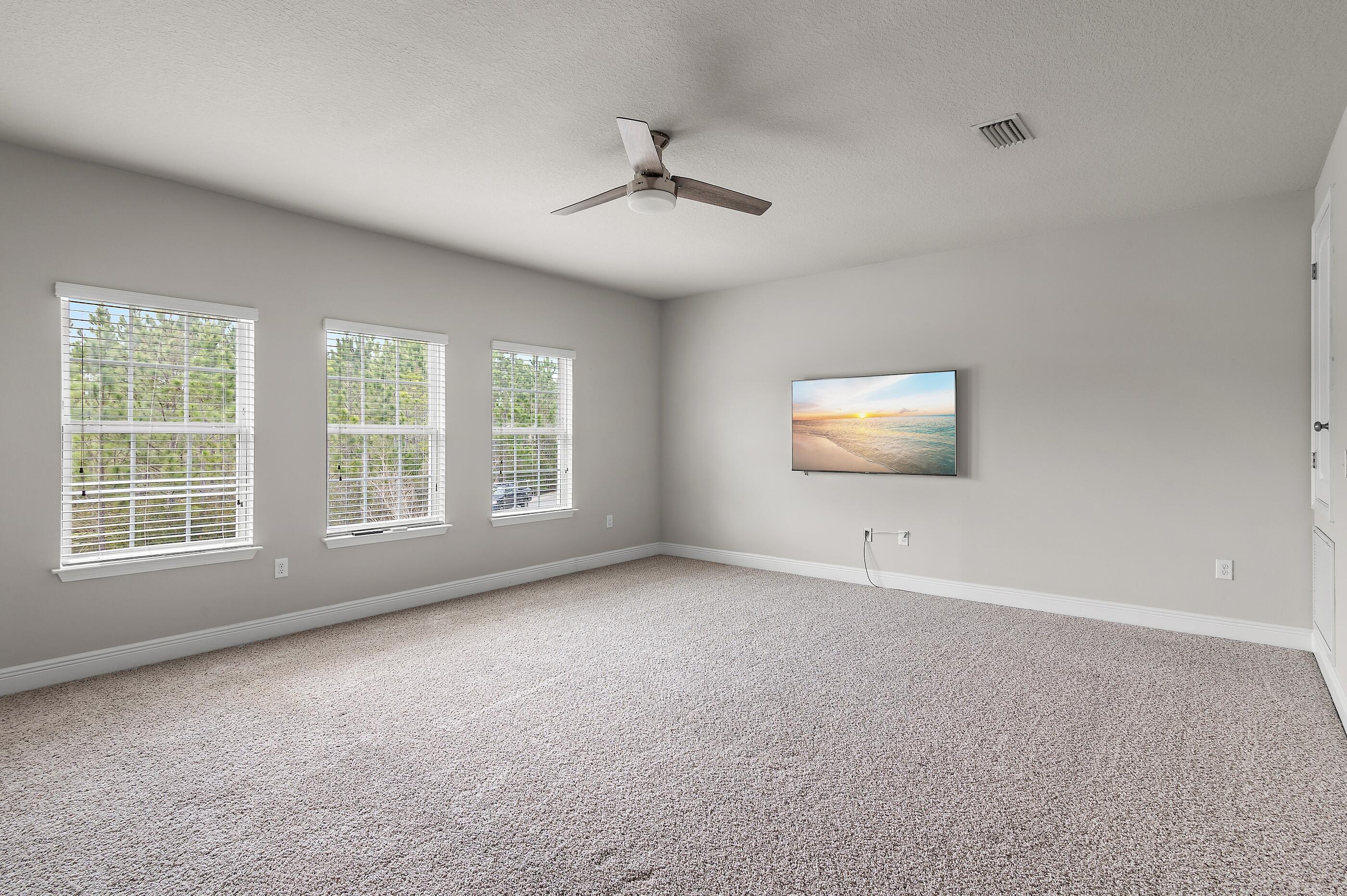 EAGLE BAY - Residential Lease