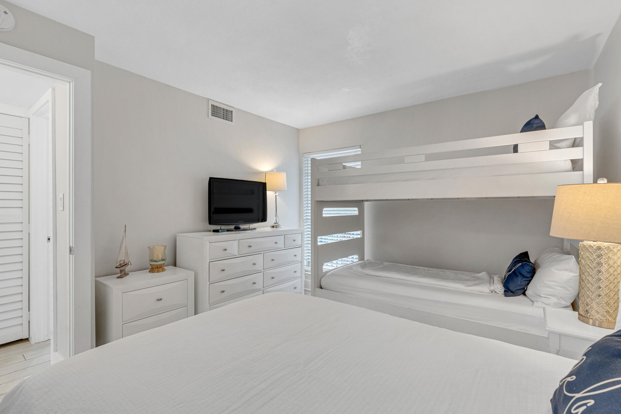 SILVER DUNES CONDO - Residential