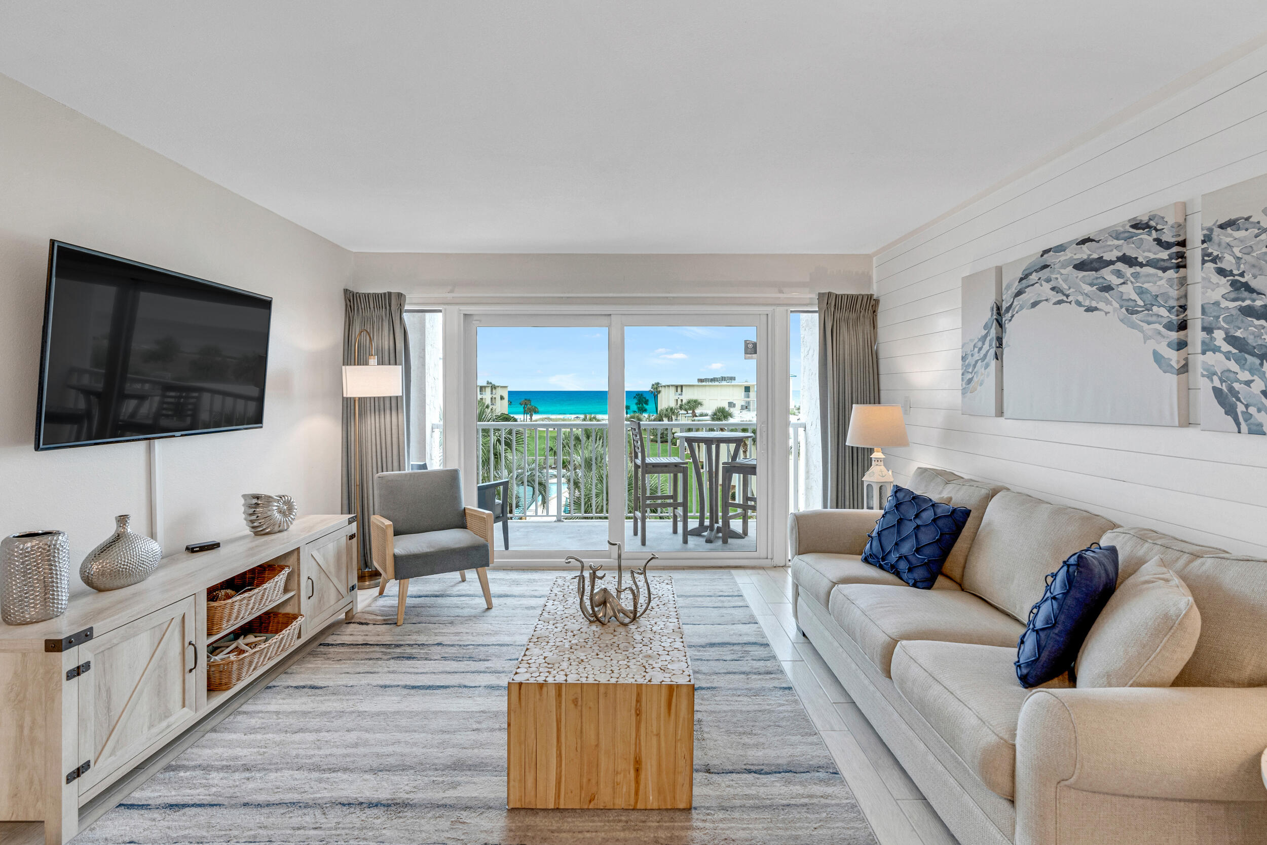 SILVER DUNES CONDO - Residential