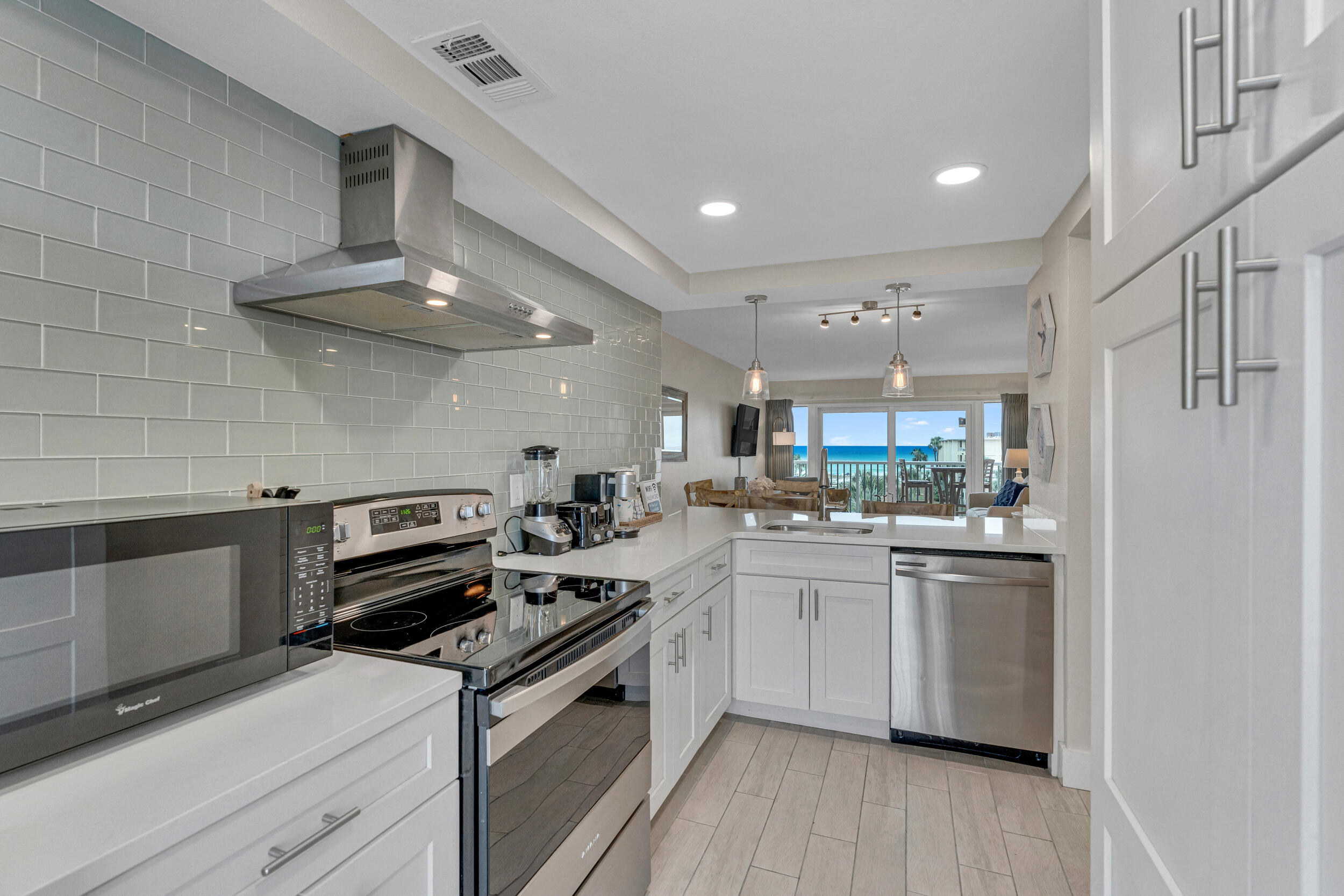 SILVER DUNES CONDO - Residential