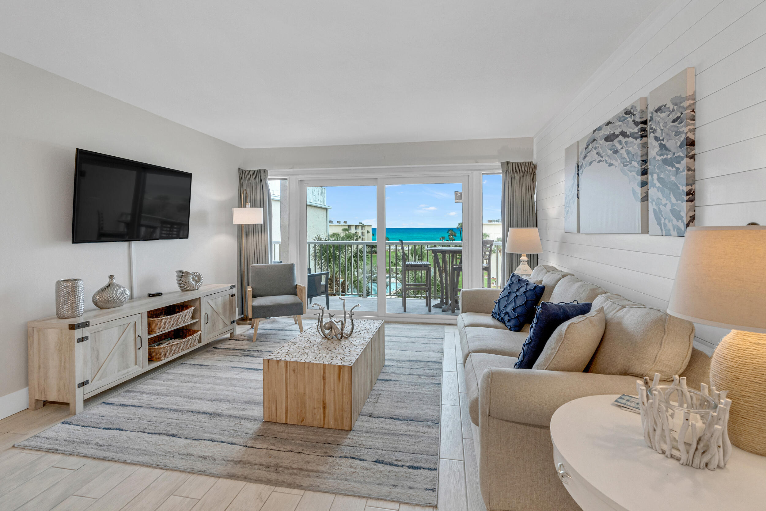SILVER DUNES CONDO - Residential