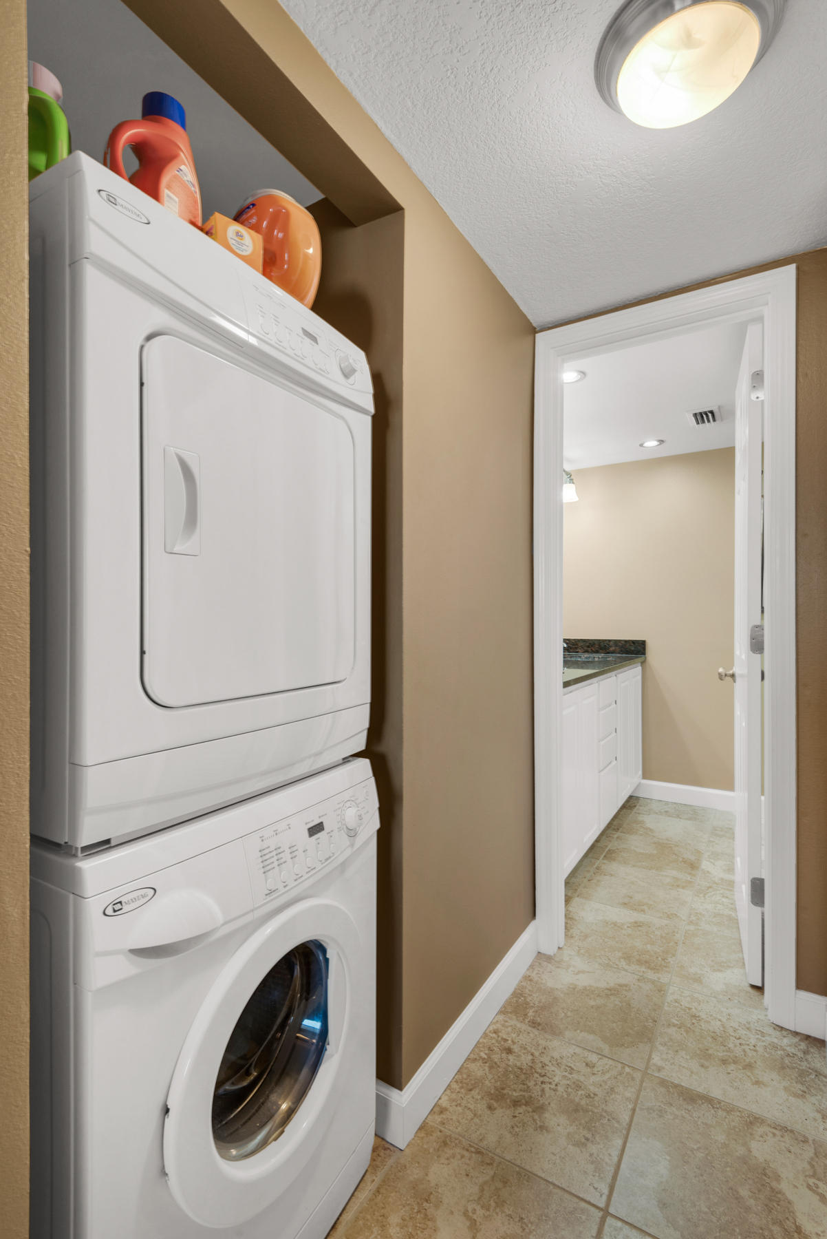 JETTY EAST CONDO - Residential