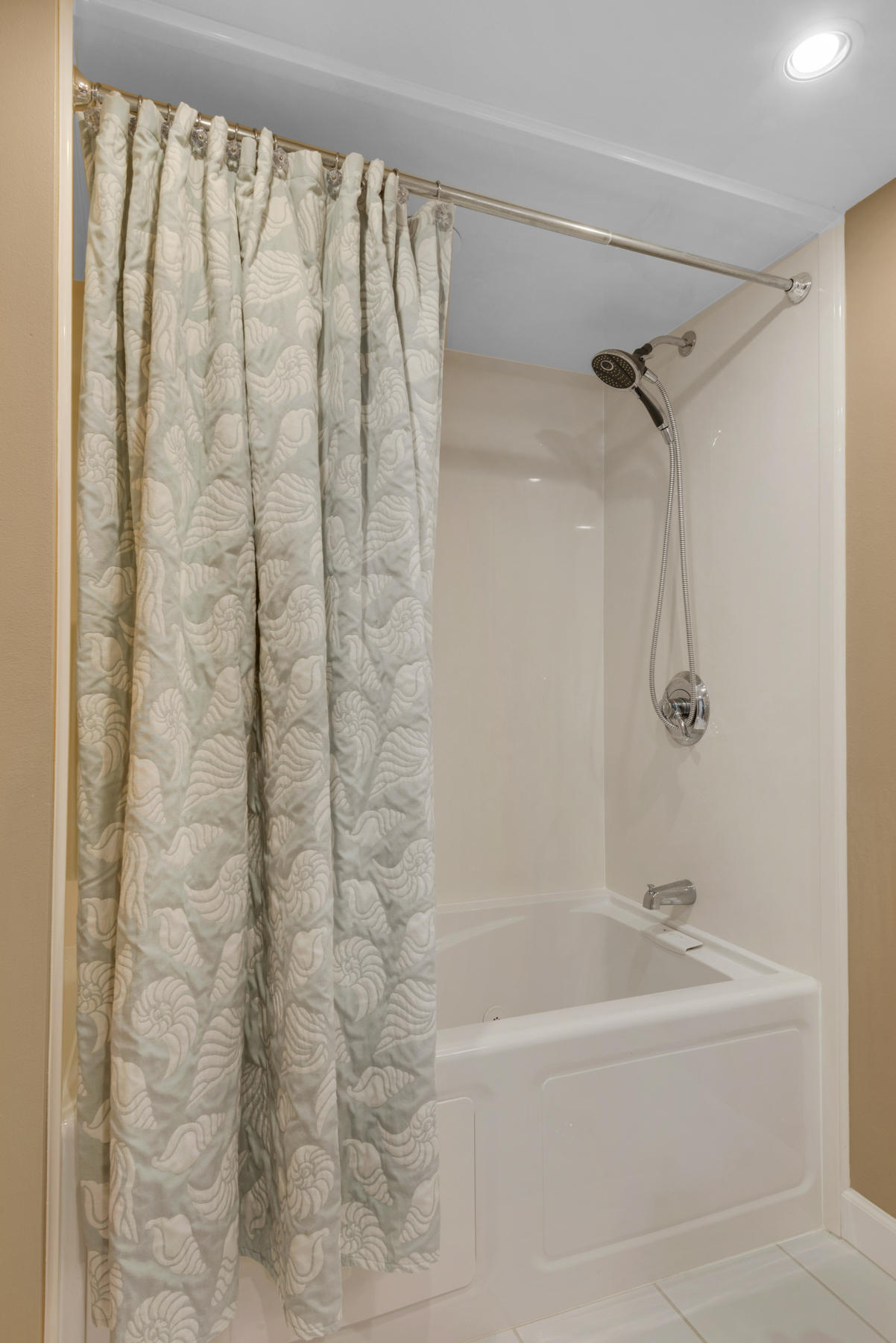 JETTY EAST CONDO - Residential