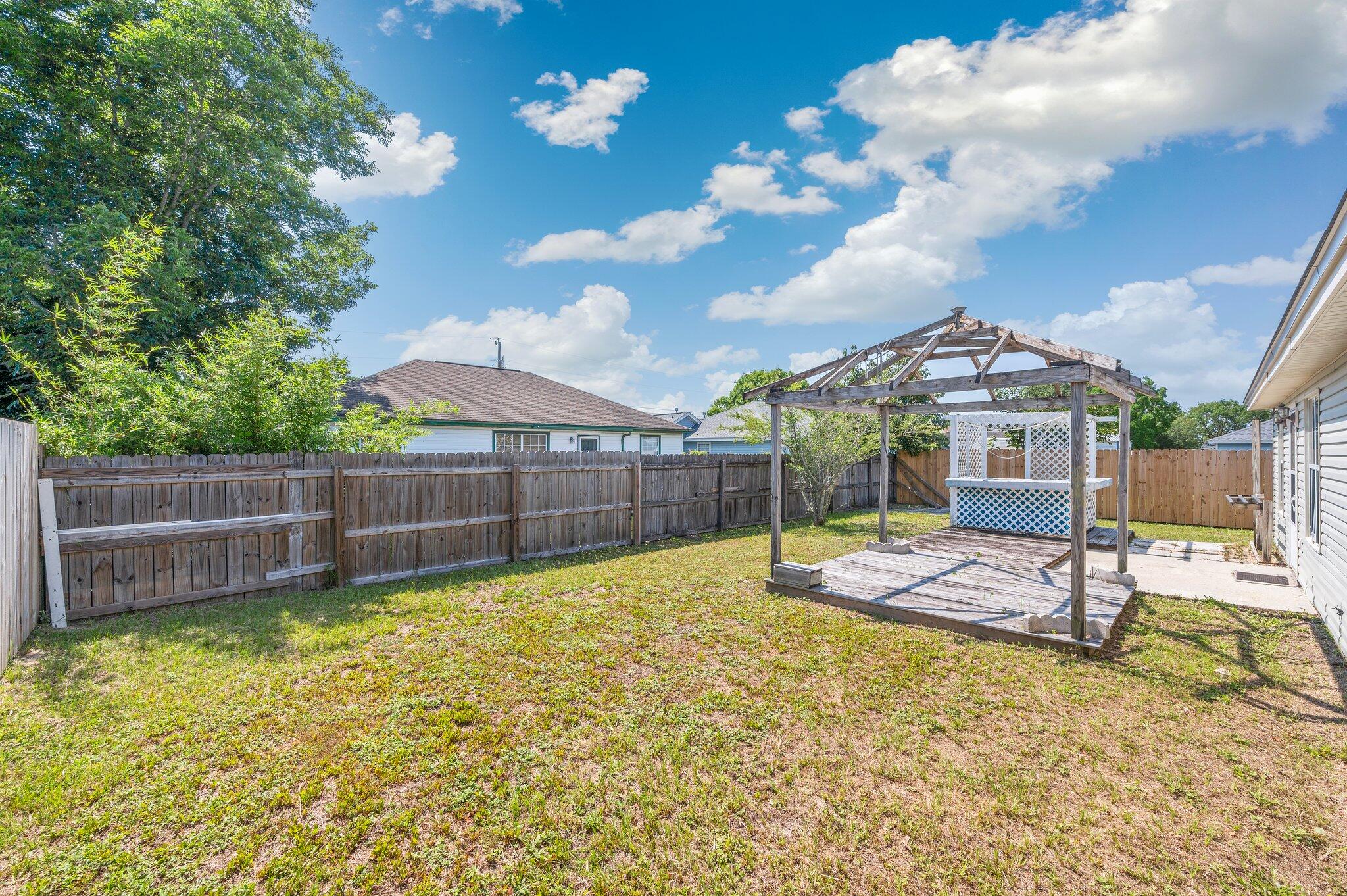 CARDINAL ESTATES - Residential Lease