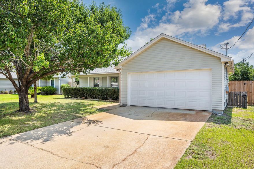 Introducing a charming 3-bedroom, 2-bathroom home located in Navarre. This cozy house features modern LVP flooring throughout, providing a sleek and low-maintenance living space. Enjoy the outdoors in the spacious yard, perfect for gardening or entertaining guests. Relax on the front porch and take in the fresh air and sunshine. With its convenient location and inviting features, this home is the perfect place to create new memories. Contact us today to schedule a tour and make this house your new home.