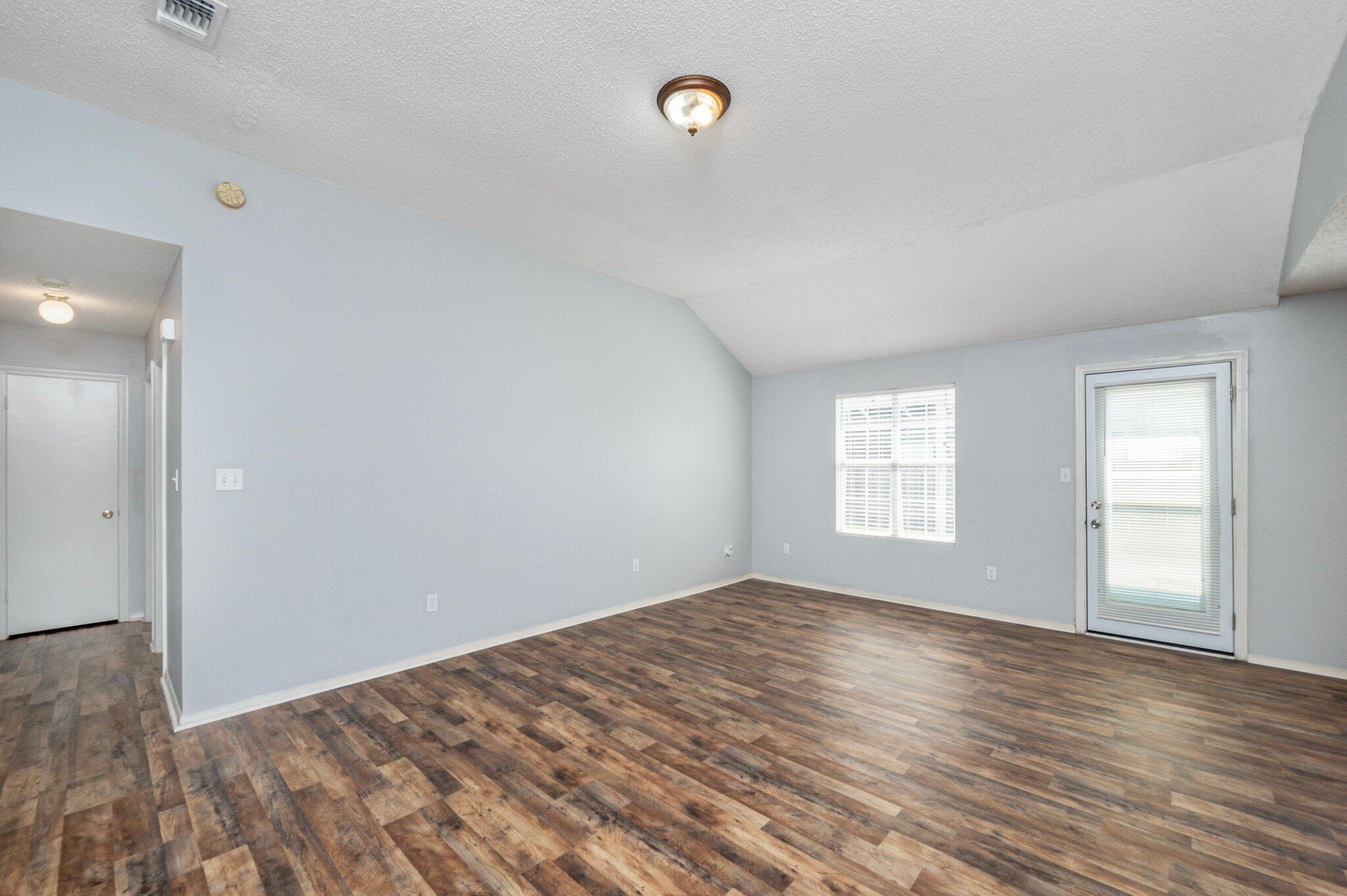 CARDINAL ESTATES - Residential Lease