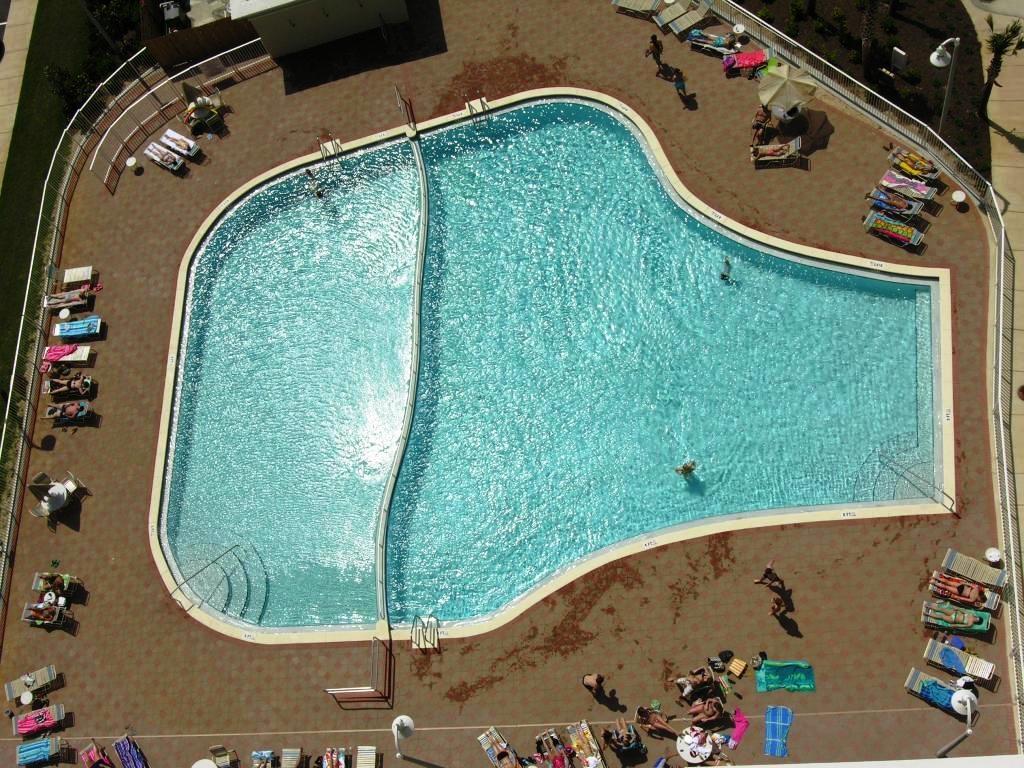 ARIEL DUNES II - Residential