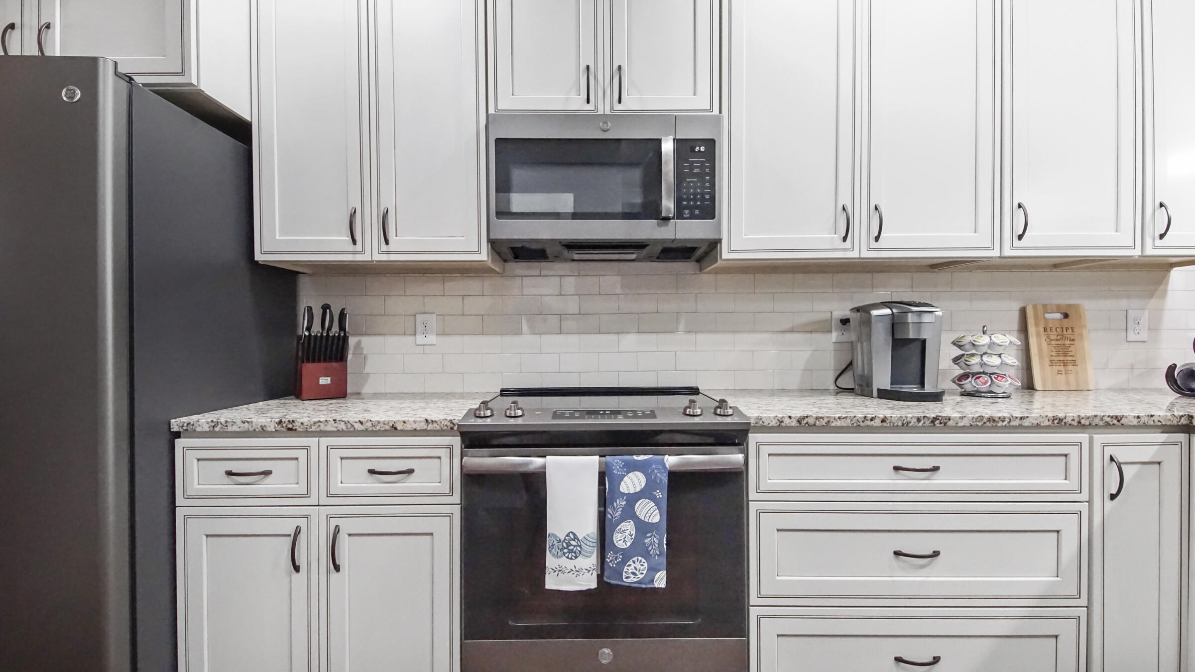 DIXON S/D - Residential Lease