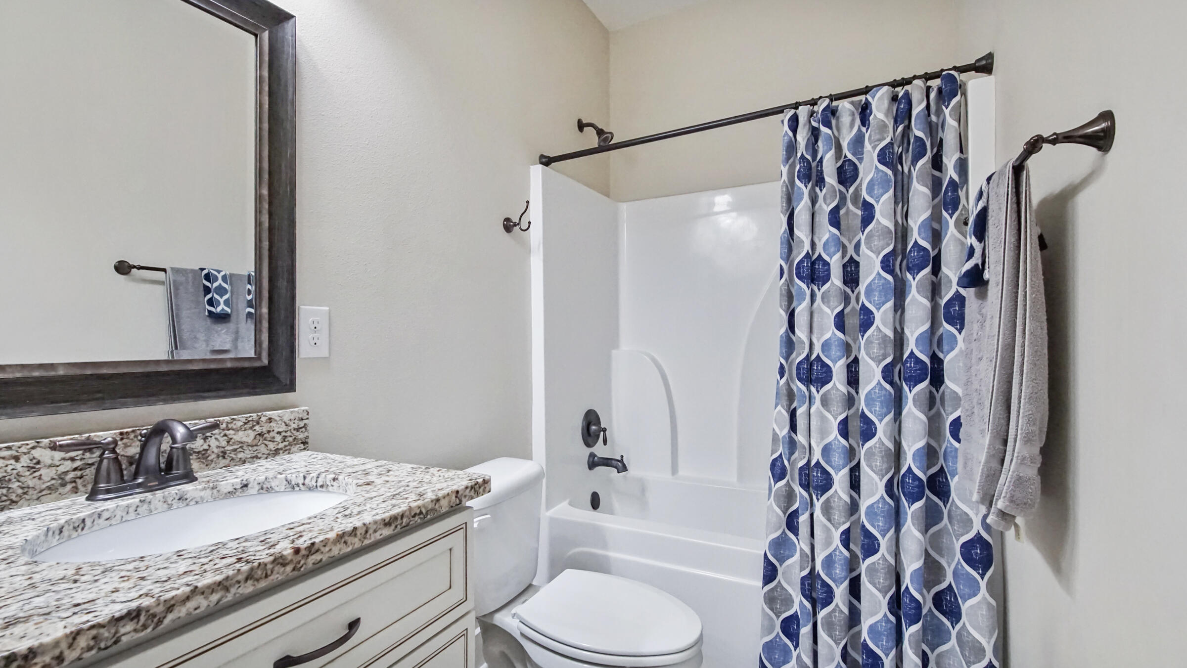 DIXON S/D - Residential Lease