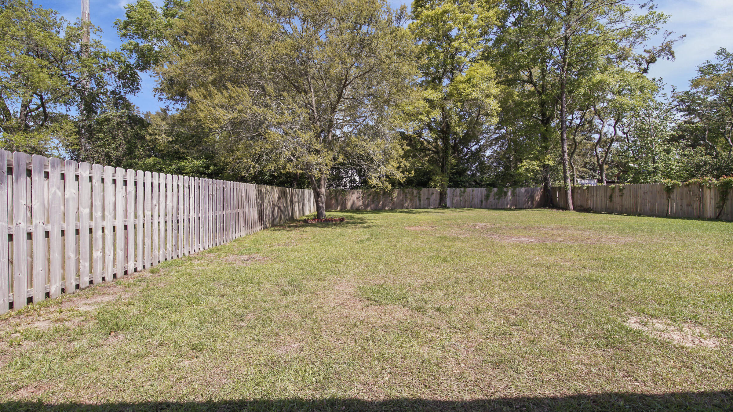 DIXON S/D - Residential Lease