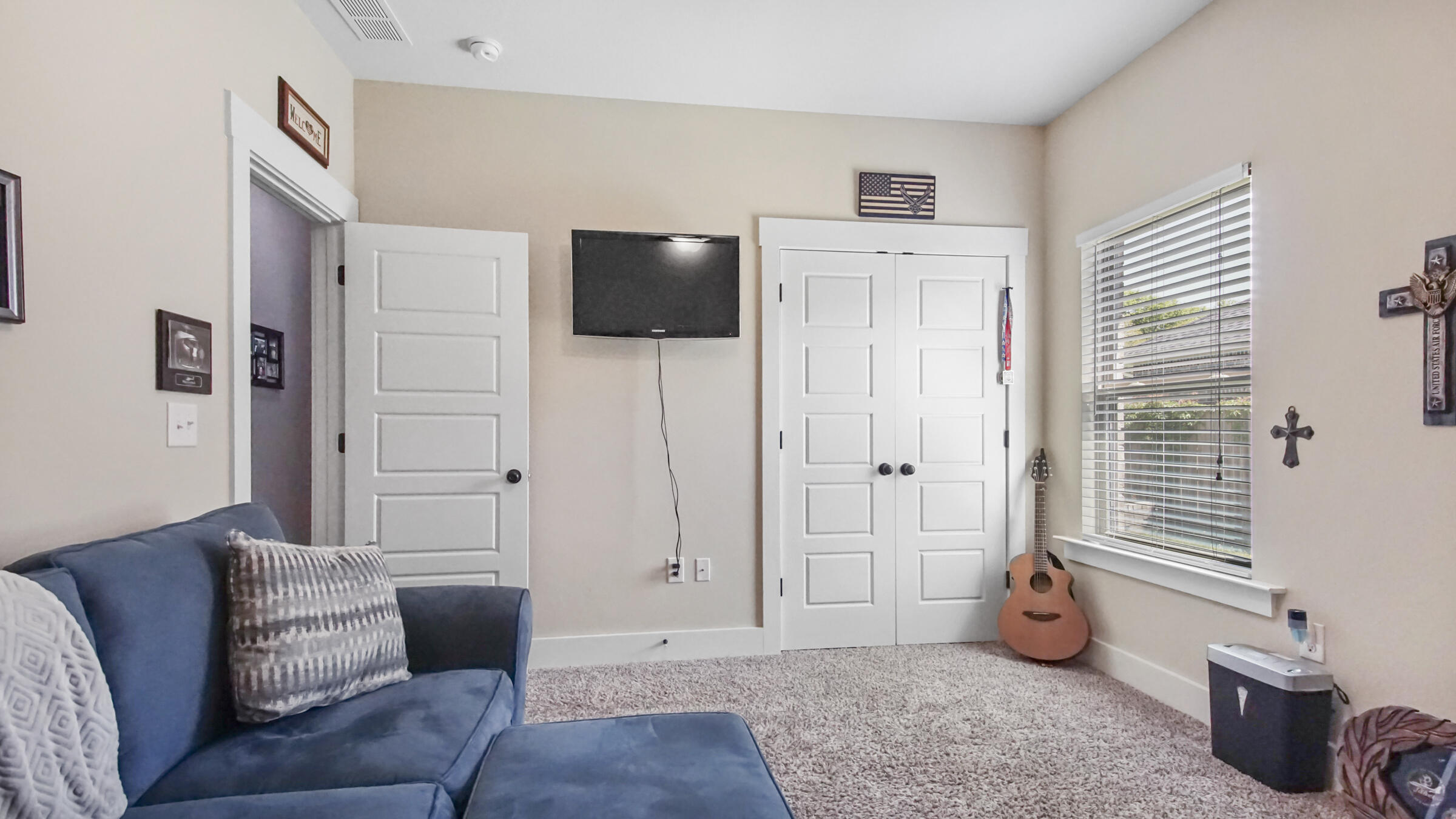 DIXON S/D - Residential Lease