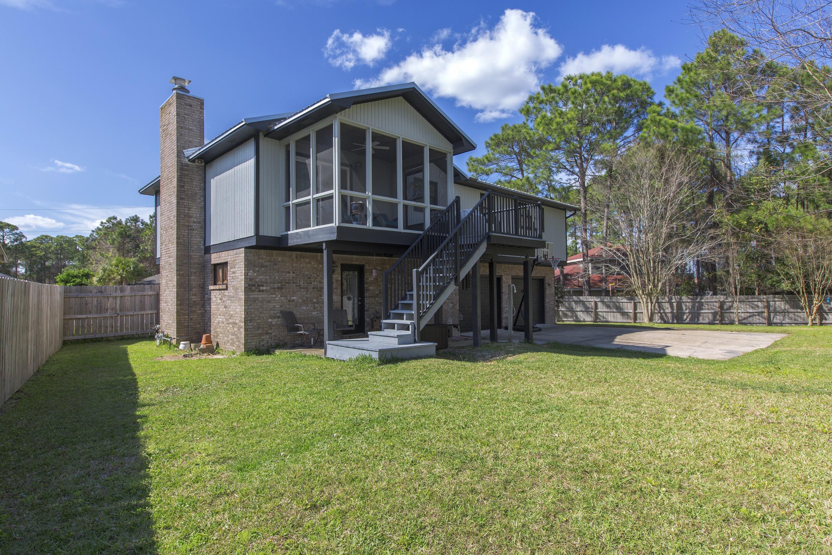 HOLIDAY SHORES ESTATES - Residential