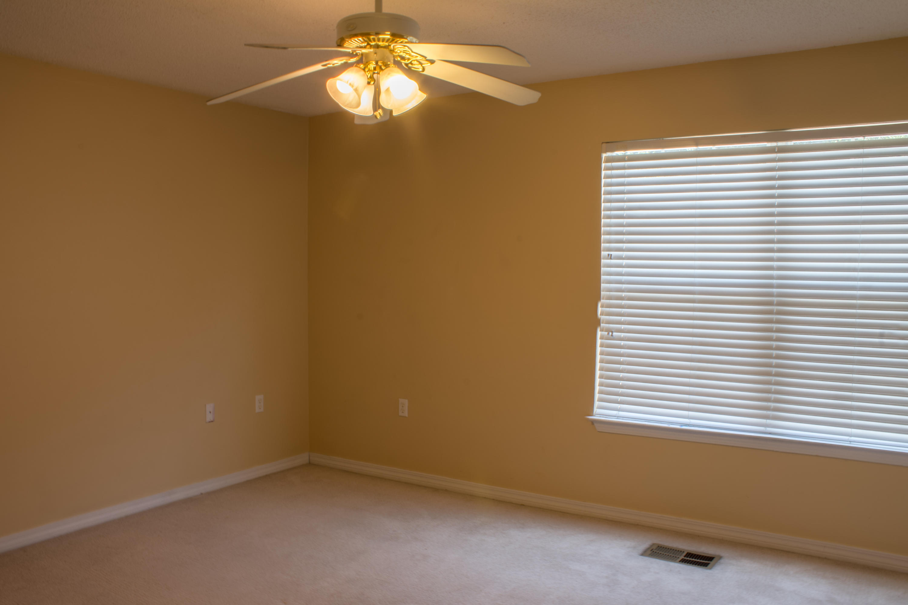 OAK PARK TOWNHOMES - Residential