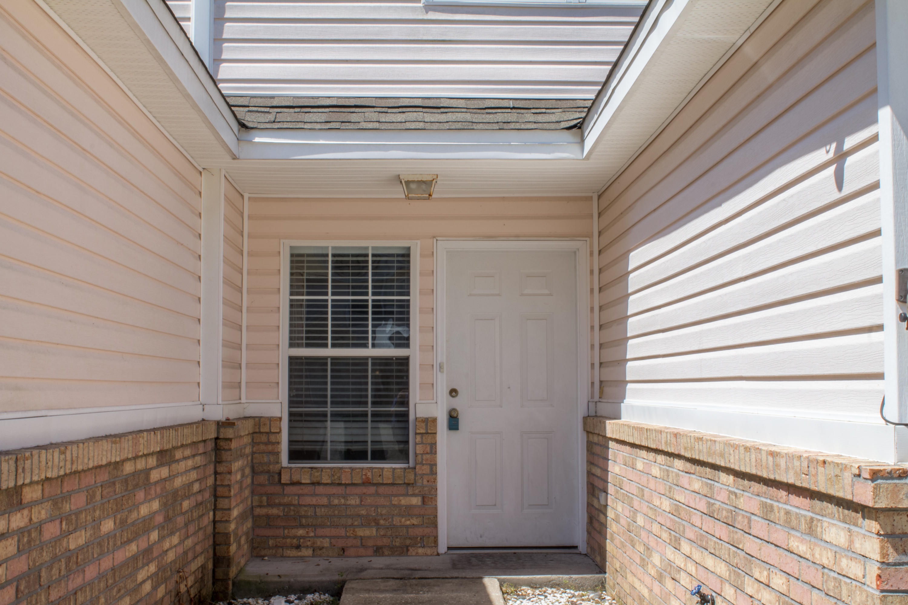 OAK PARK TOWNHOMES - Residential