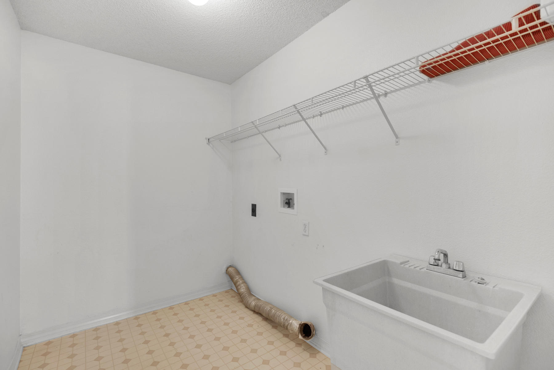 EMERALD VILLAGE S/D - Residential