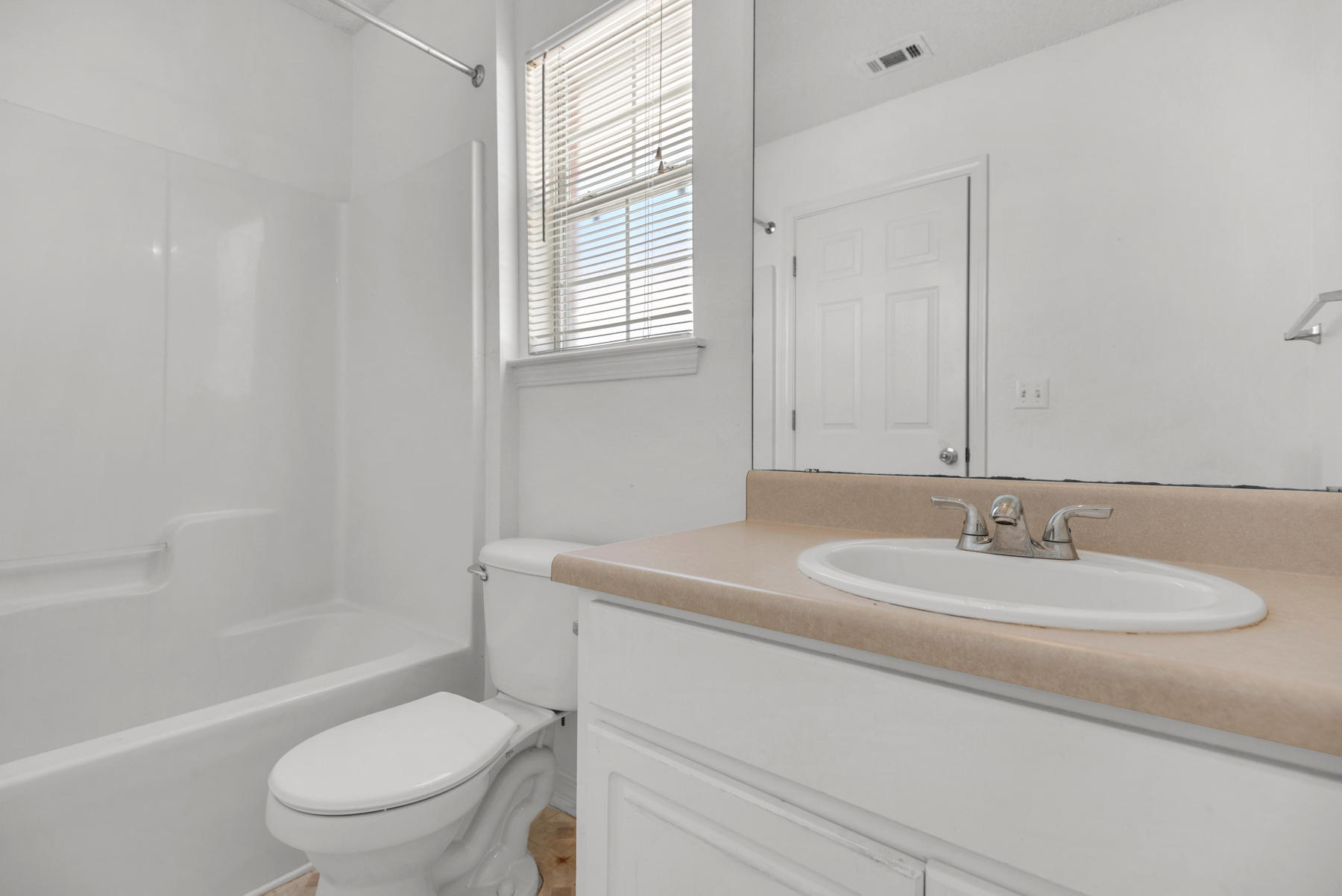 EMERALD VILLAGE S/D - Residential