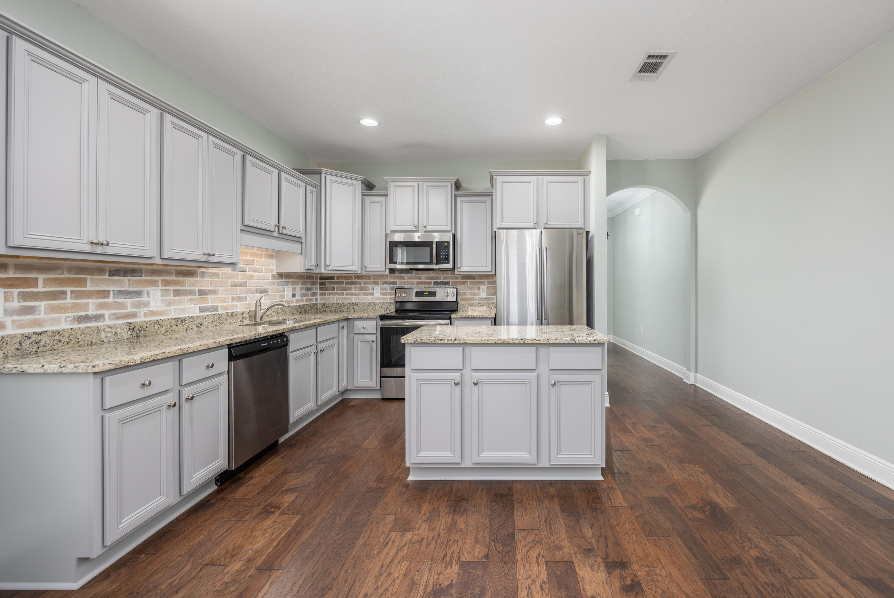 DRIFTWOOD ESTATES - Residential