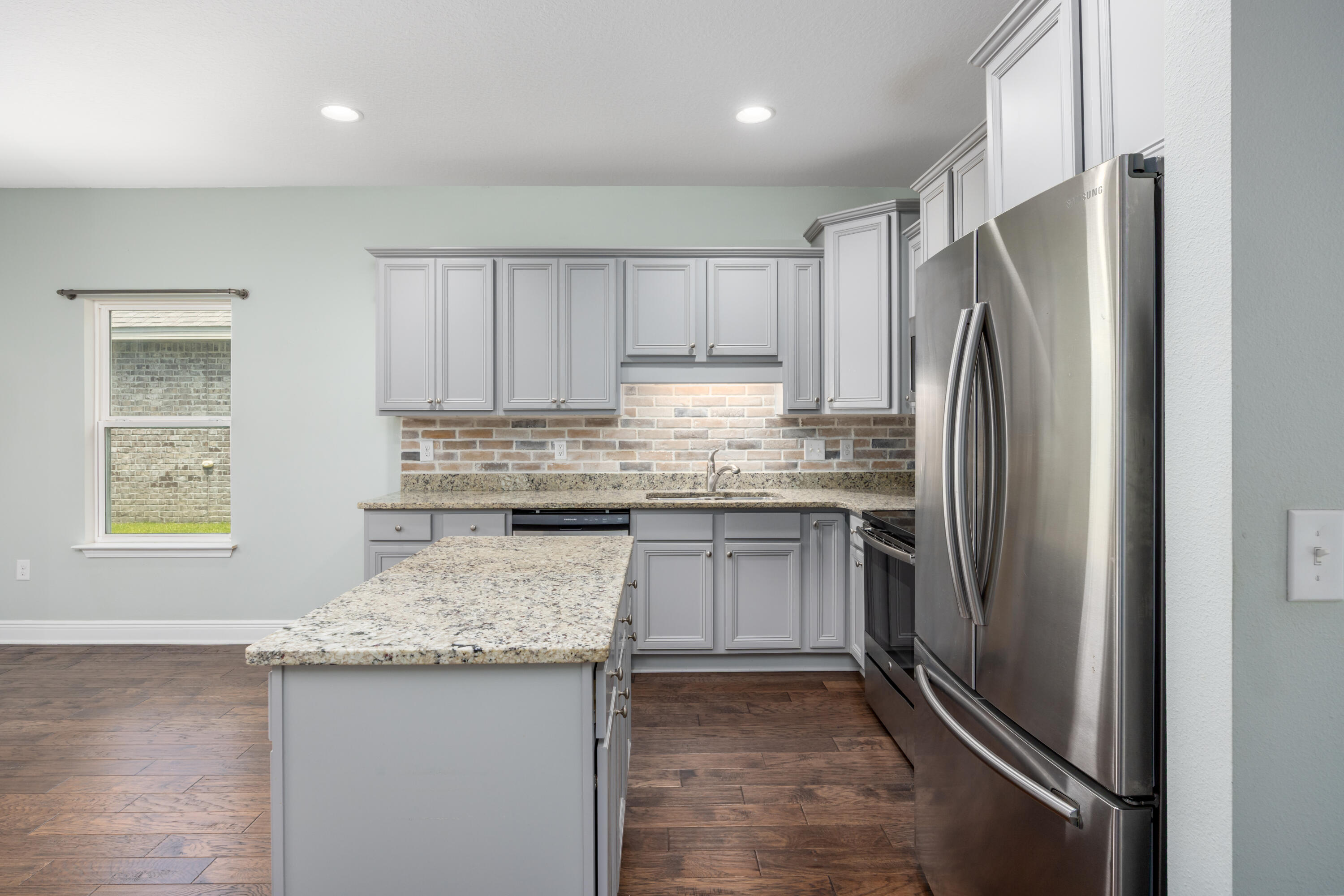 DRIFTWOOD ESTATES - Residential