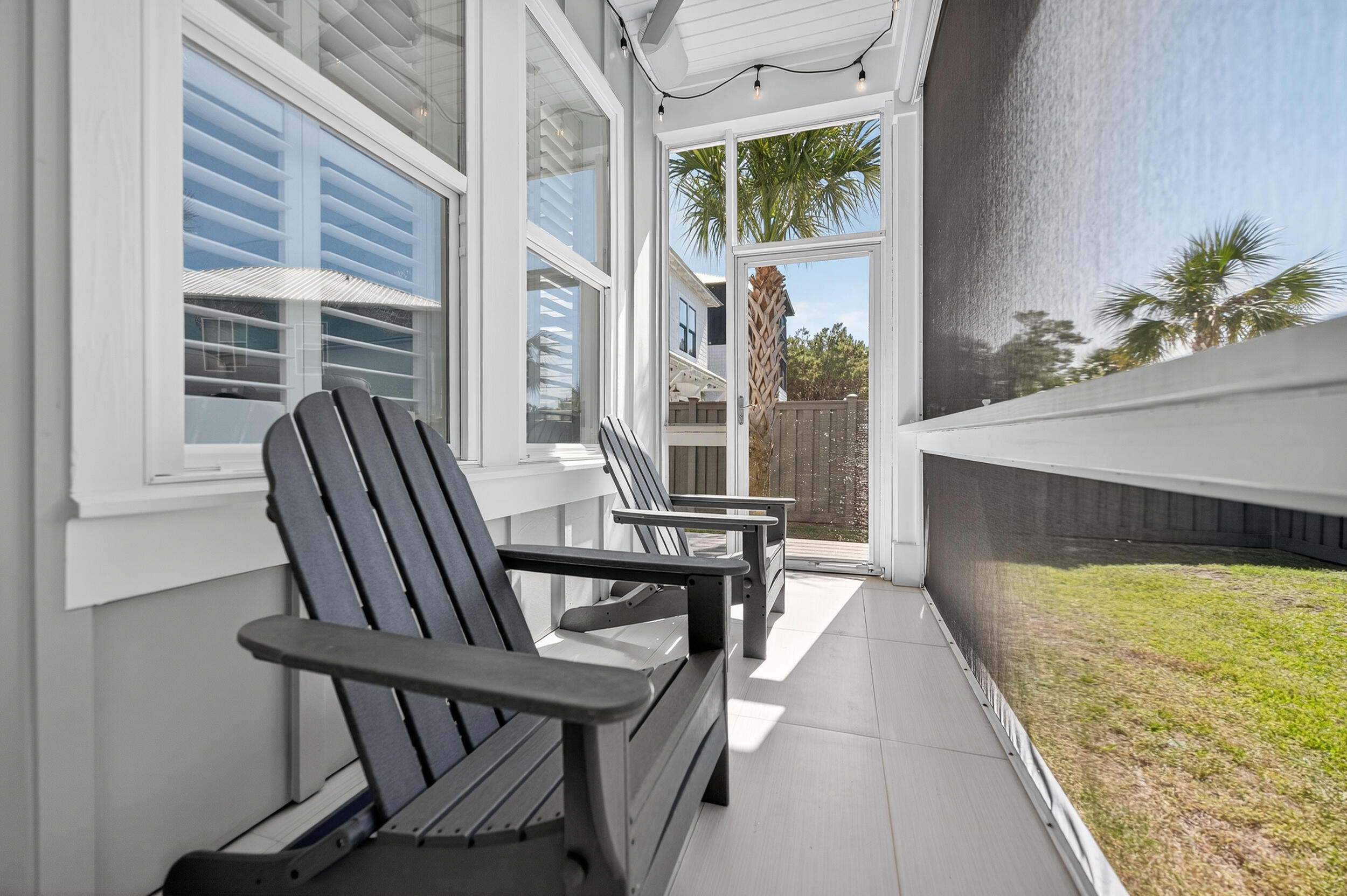 FRANGISTA BEACH 2ND ADDN - Residential