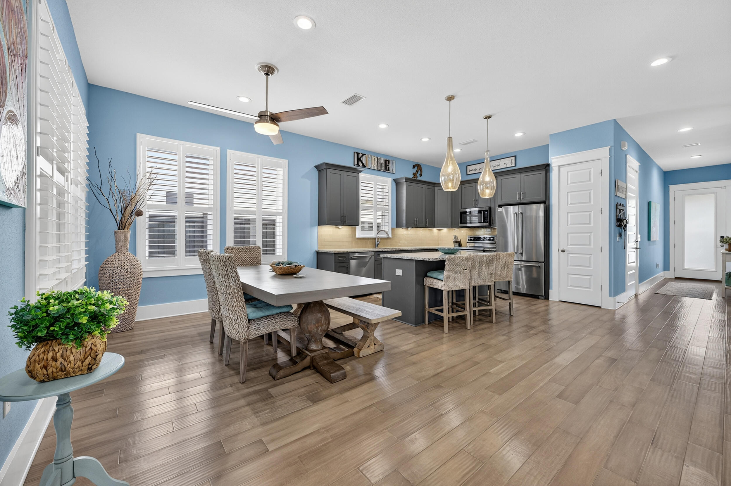 FRANGISTA BEACH 2ND ADDN - Residential