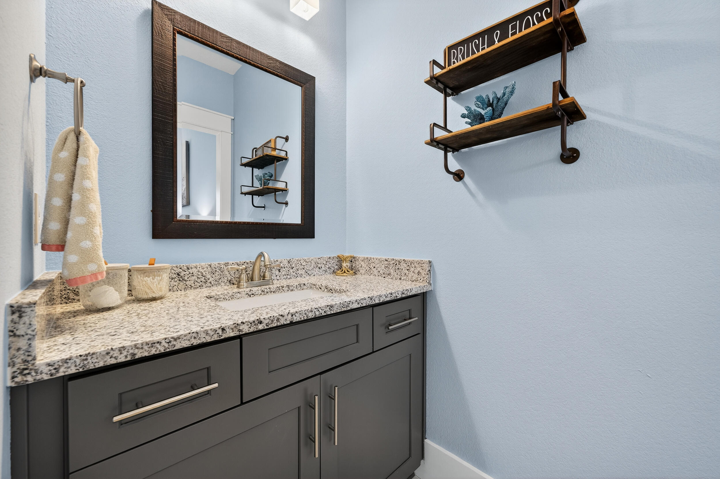 FRANGISTA BEACH 2ND ADDN - Residential