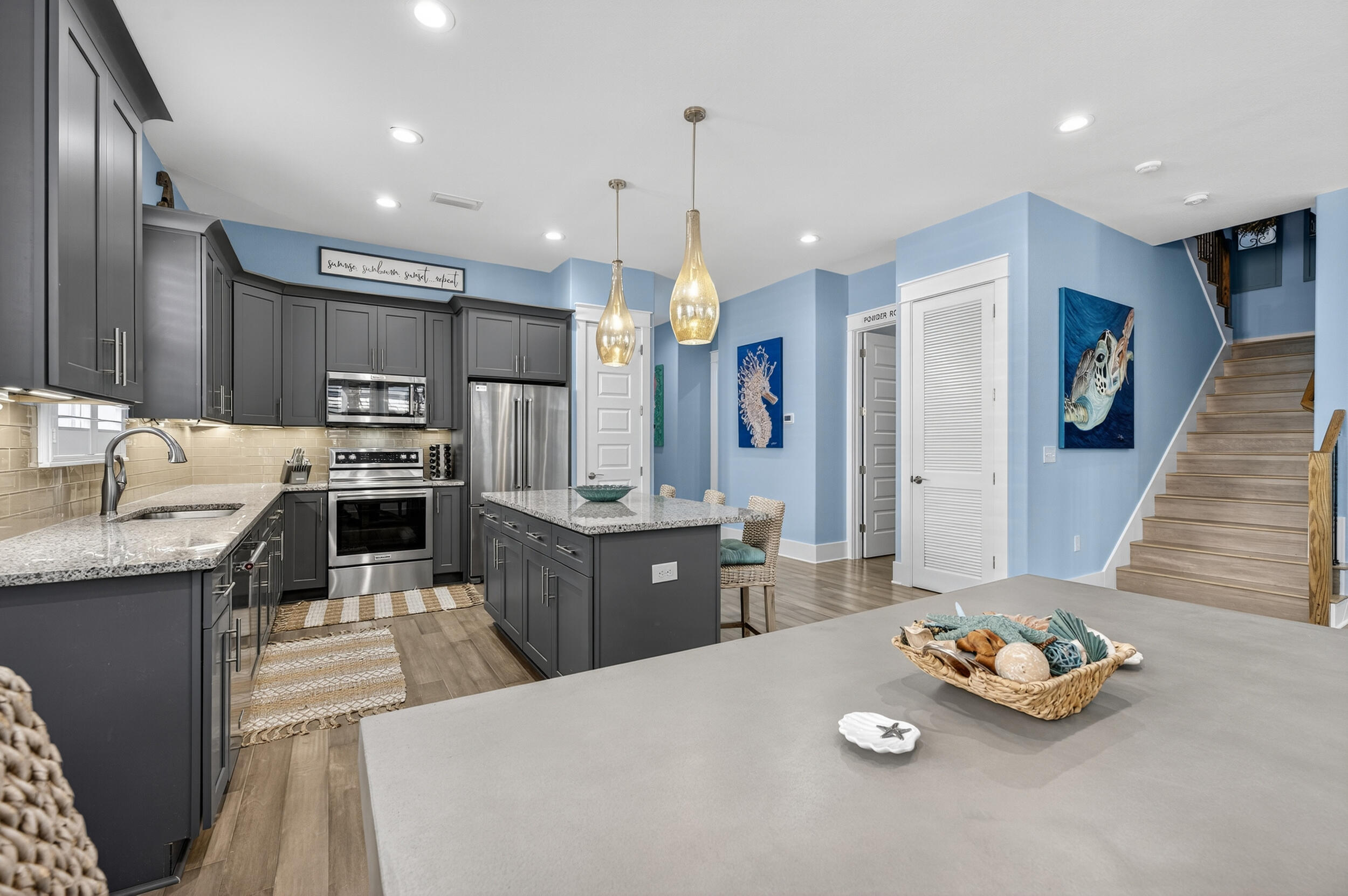 FRANGISTA BEACH 2ND ADDN - Residential