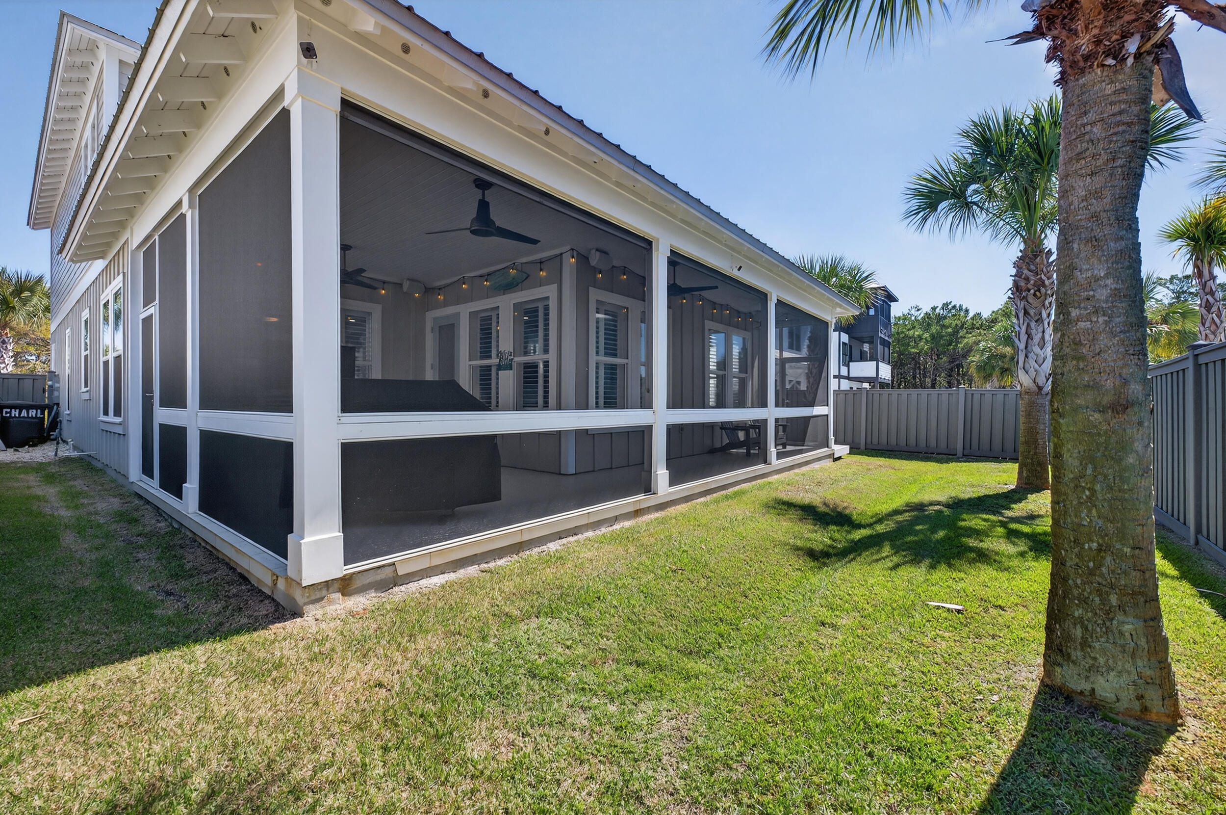 FRANGISTA BEACH 2ND ADDN - Residential