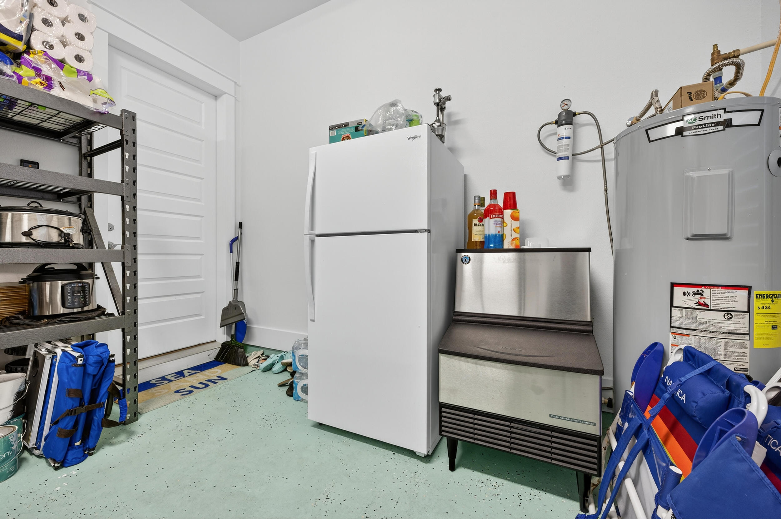 FRANGISTA BEACH 2ND ADDN - Residential