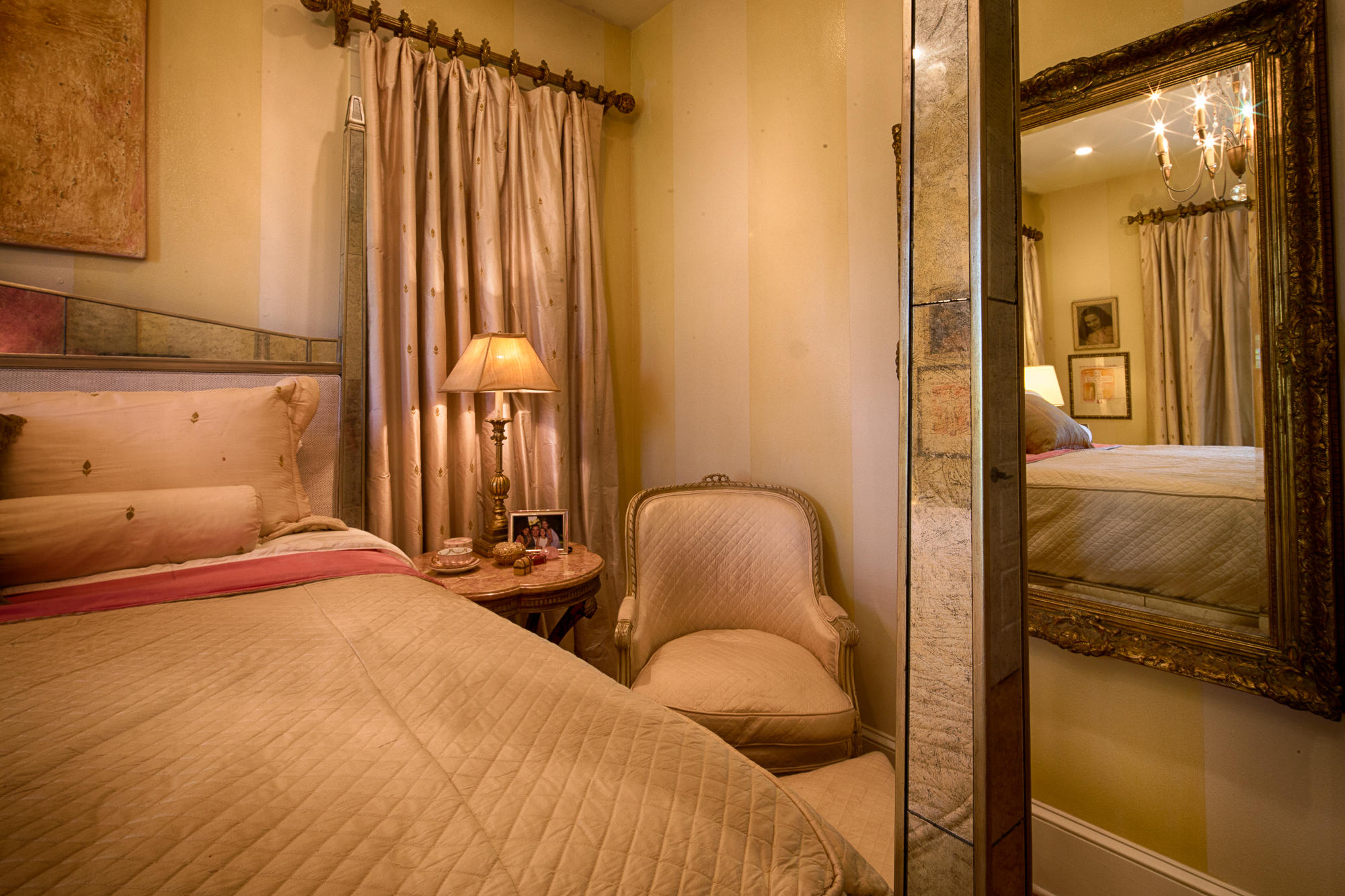 COTTAGES AT EASTERN LAKE - Residential