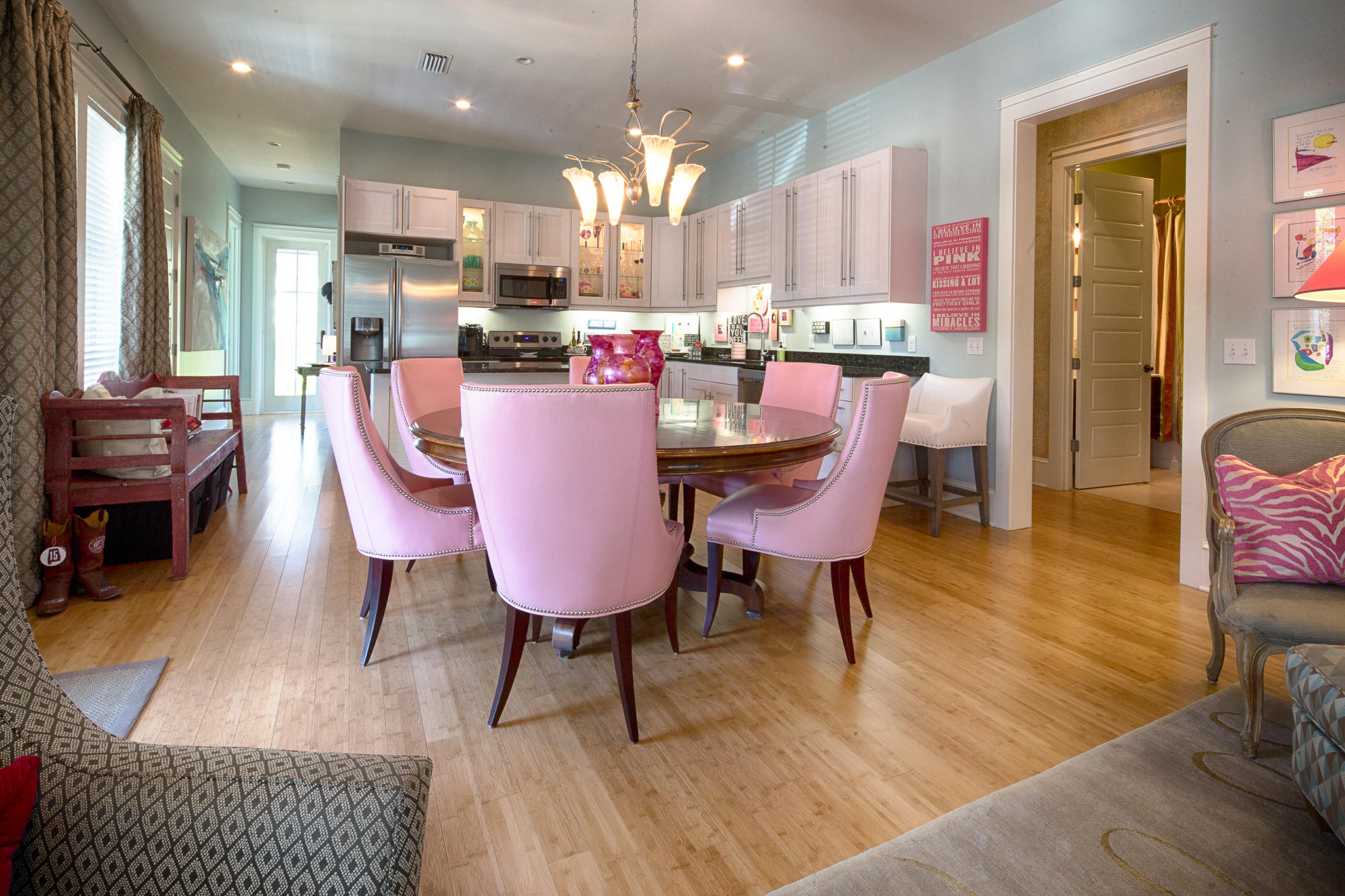 COTTAGES AT EASTERN LAKE - Residential