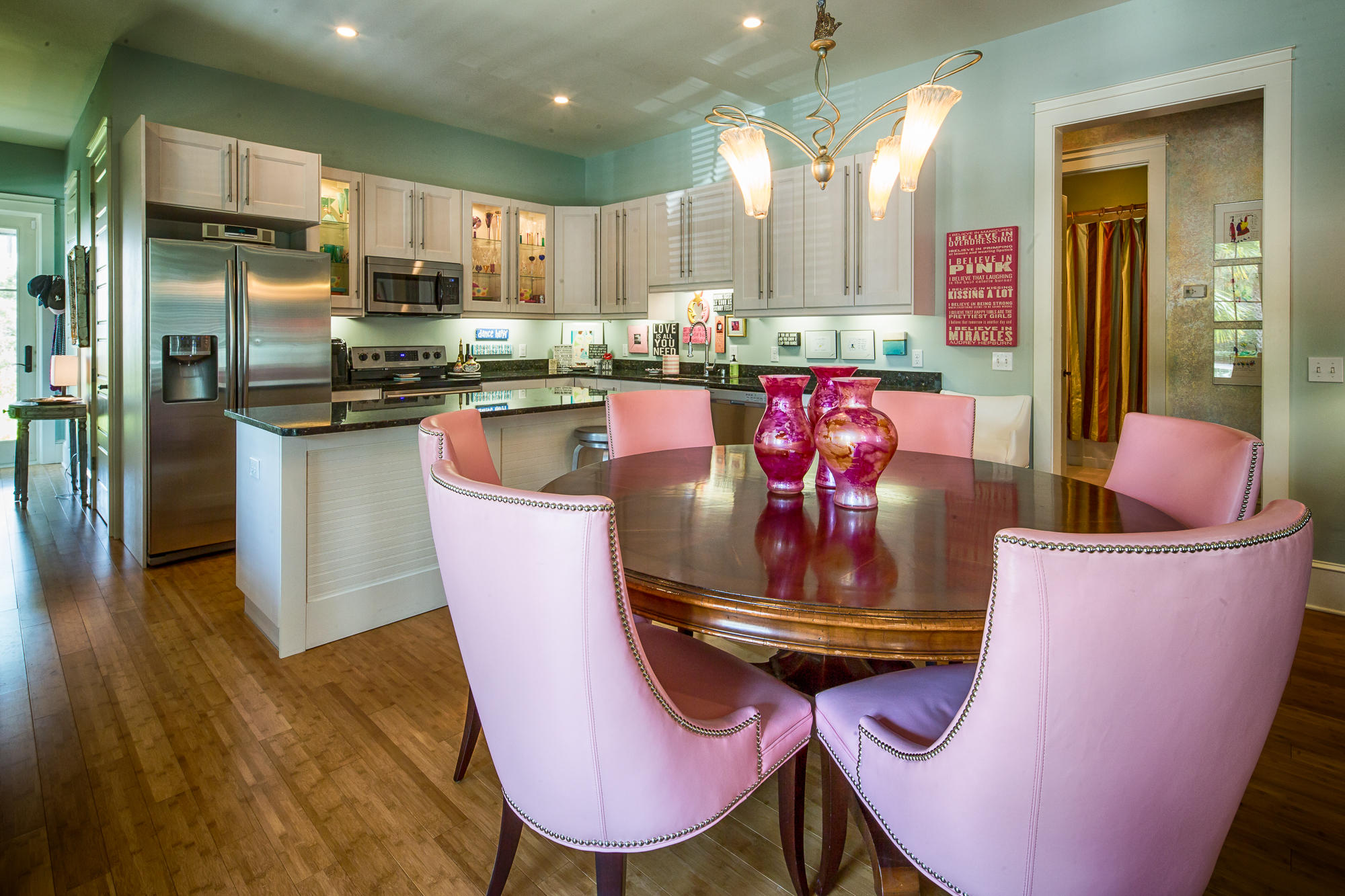 COTTAGES AT EASTERN LAKE - Residential