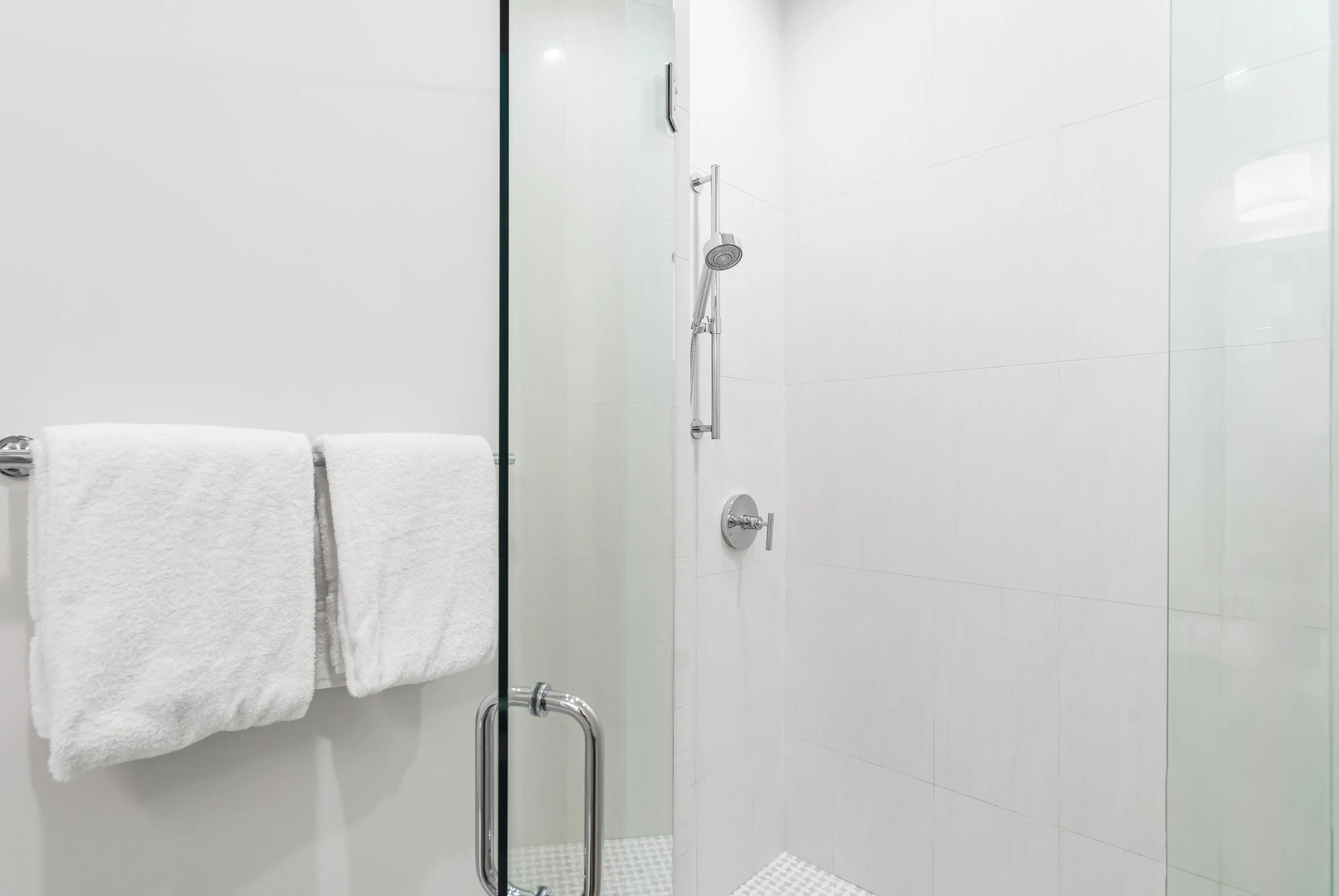 Inlet Beach, Florida 32461, United States, 5 Bedrooms Bedrooms, ,6 BathroomsBathrooms,Residential,Active,44919