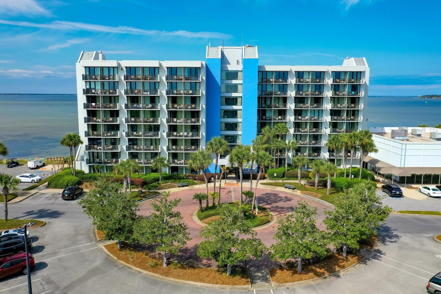 BAYSIDE CONDO SANDESTIN - Residential