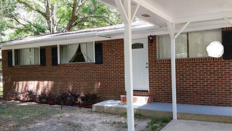 Totally remodeled! New kitchen, New Baths, Flooring, Stove, Dishwasher, Water Heater, Interior Paint, Etc.A MUST SEE in the price range! Custom Tile in Kitchen & Baths. A great place to call home. Park down the street is Fantabulous n a huge bonus.