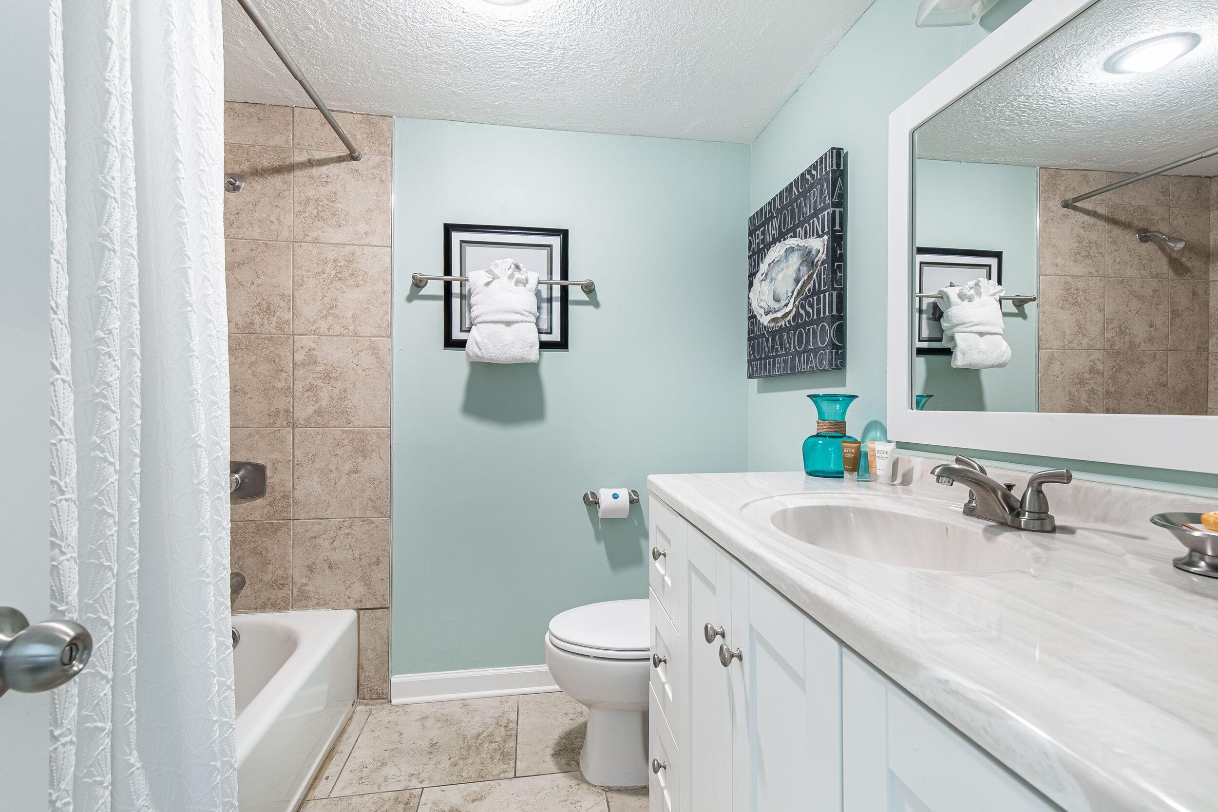 SUNDESTIN INTERNATIONAL CONDO - Residential