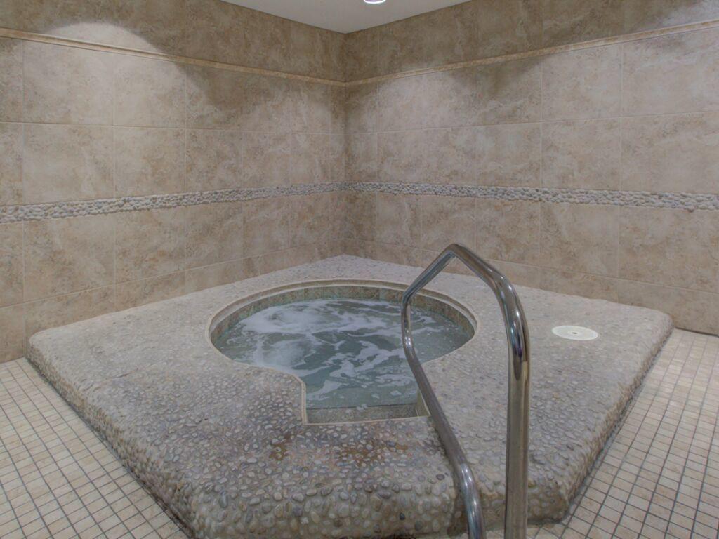 SUNDESTIN INTERNATIONAL CONDO - Residential