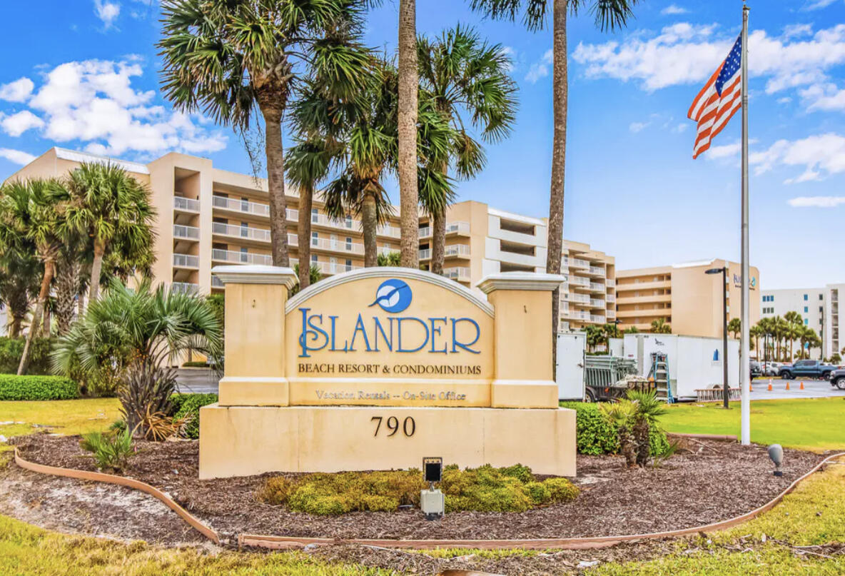 ISLANDER BEACH RESORT PH 2 - Residential