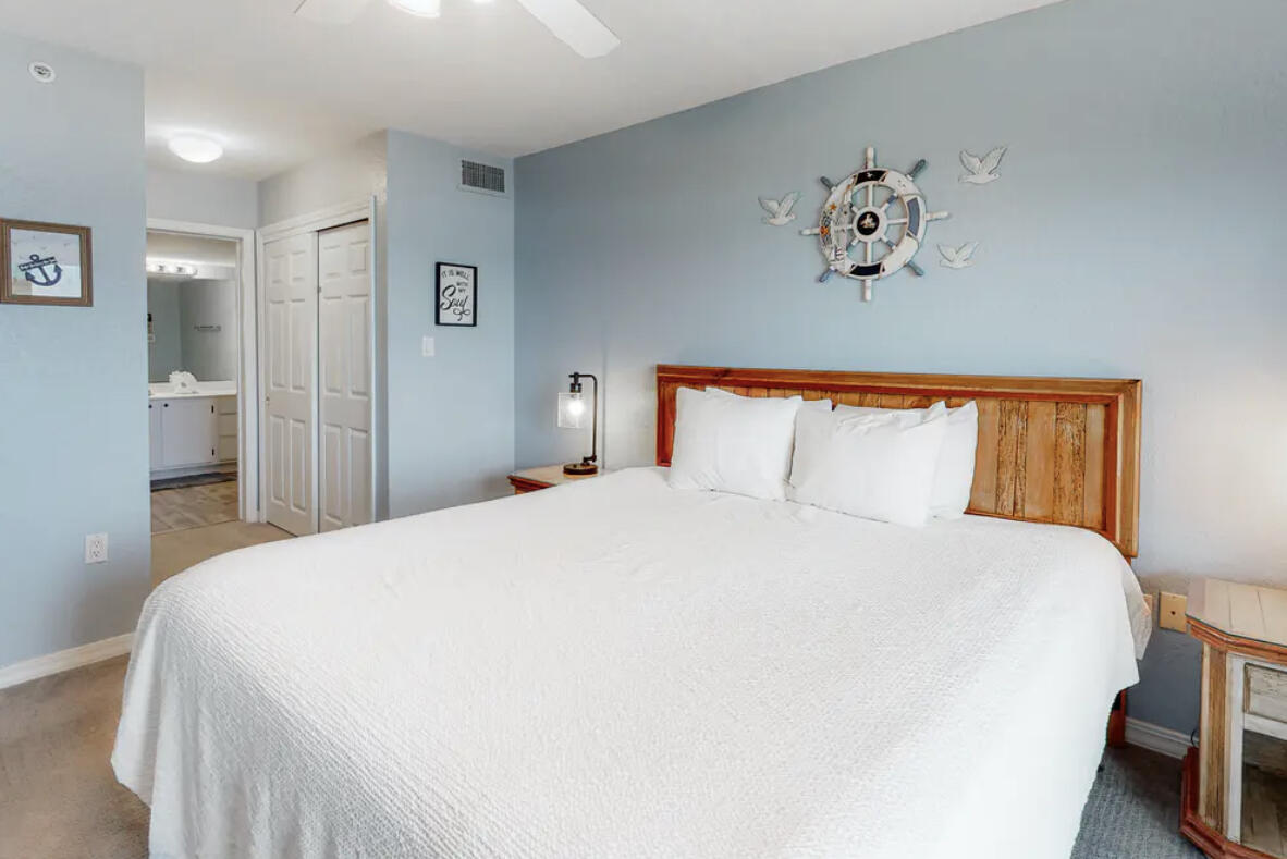 ISLANDER BEACH RESORT PH 2 - Residential