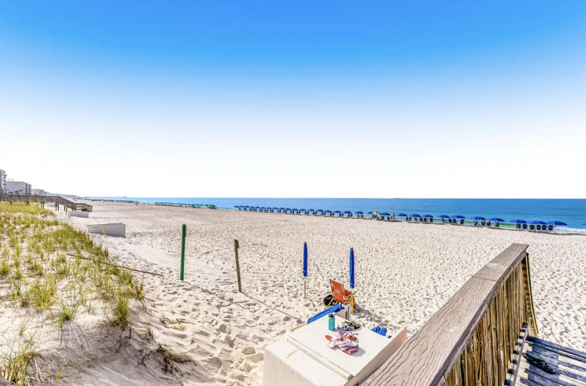 ISLANDER BEACH RESORT PH 2 - Residential