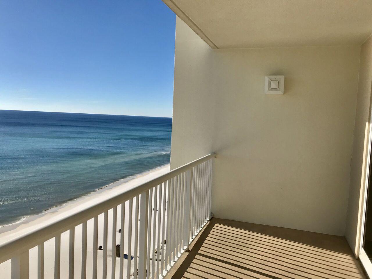 MAJESTIC BEACH TOWERS I - Residential