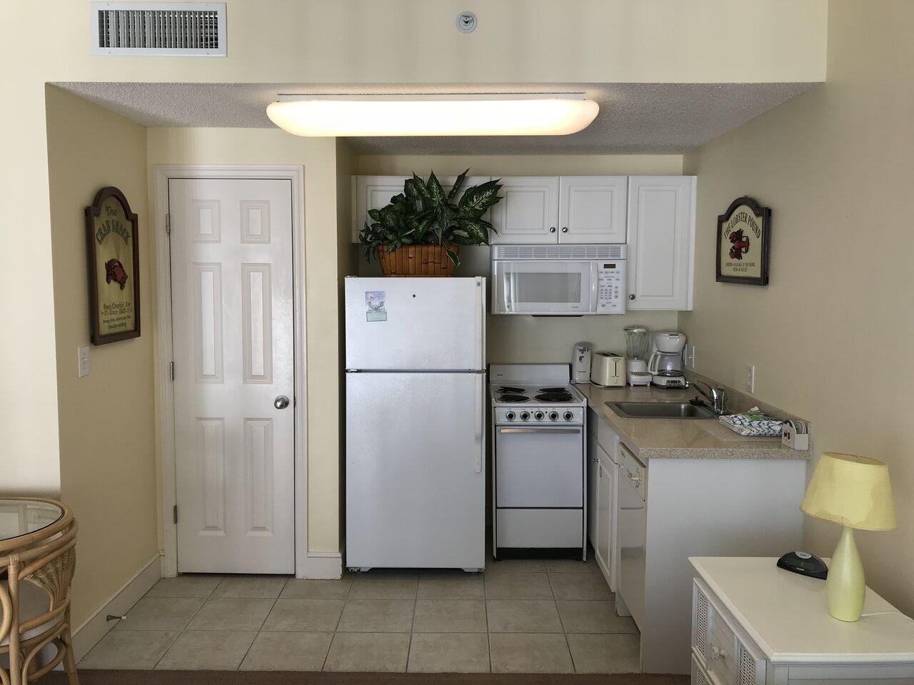 MAJESTIC BEACH TOWERS I - Residential