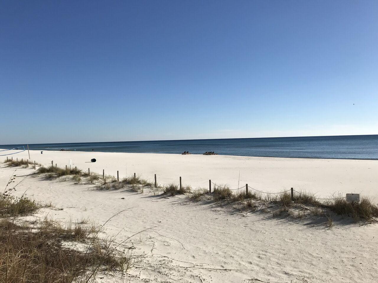MAJESTIC BEACH TOWERS I - Residential