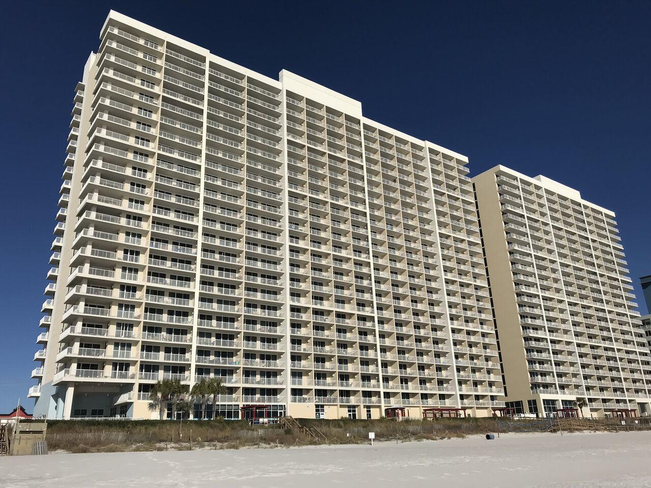 MAJESTIC BEACH TOWERS I - Residential