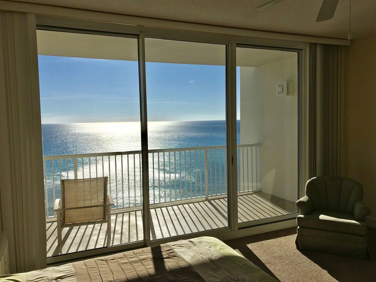 MAJESTIC BEACH TOWERS I - Residential