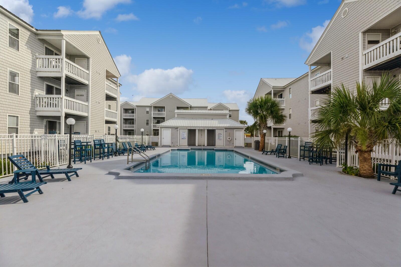 HERMITAGE CONDOMINIUM - Residential