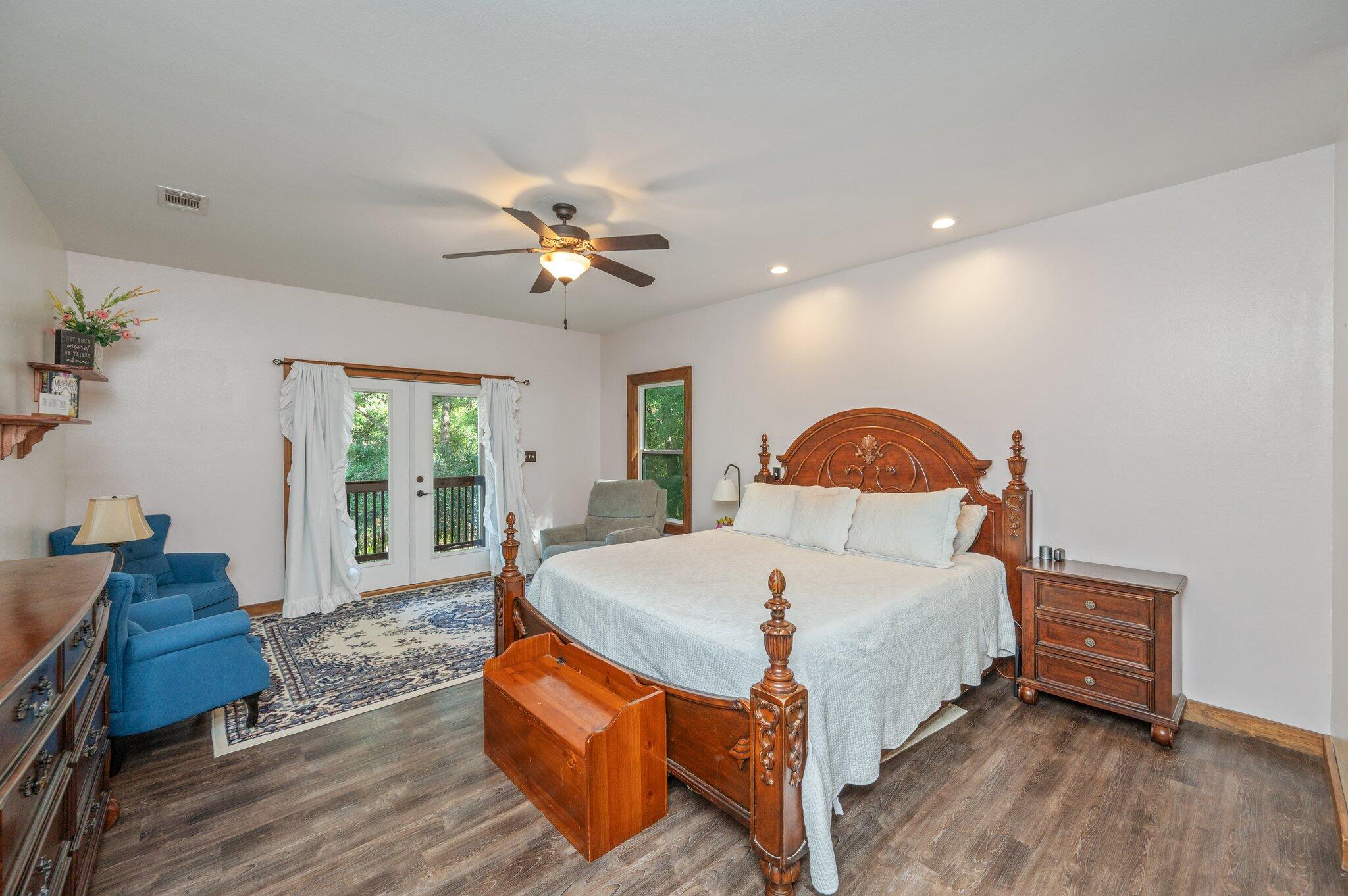 HIDDEN SPRINGS - Residential