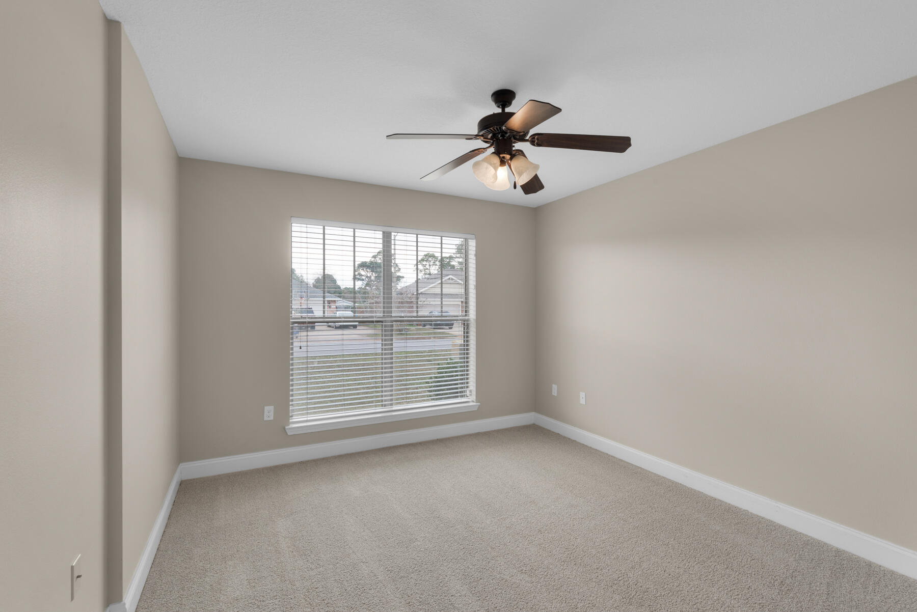 THE MEADOWS - Residential